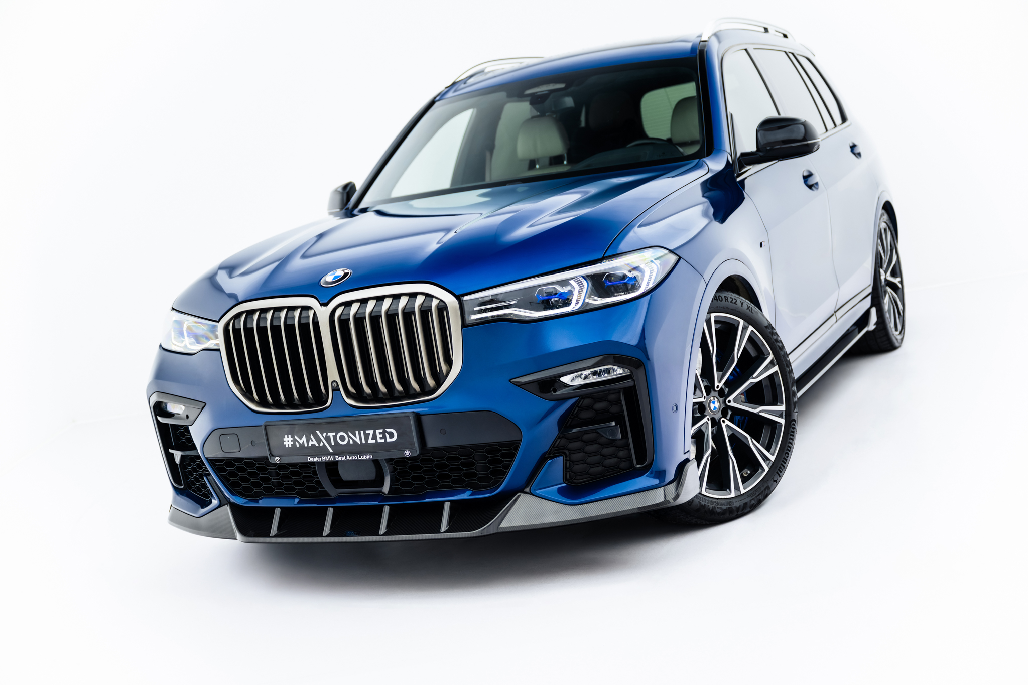 PREPREG CARBON FIBER FRONT SPLITTER SUITABLE FOR BMW X7 M-PACK G07 – MAXTON DESIGN - 10