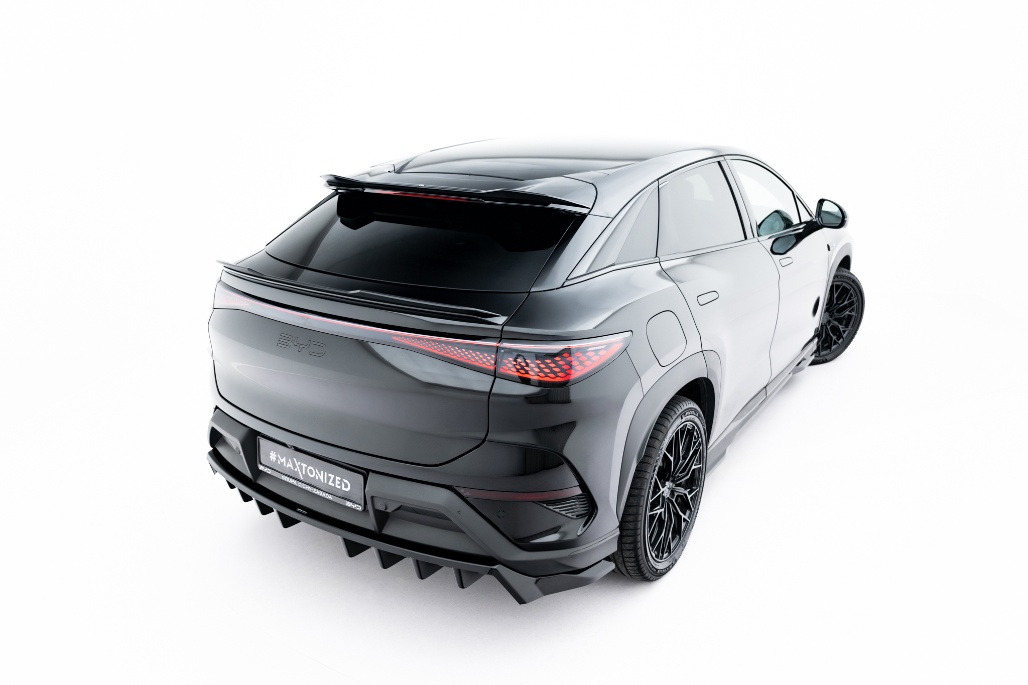 UPPER SPOILER CAP SUITABLE FOR BYD SEALION 7 MK1 – MAXTON DESIGN - 7