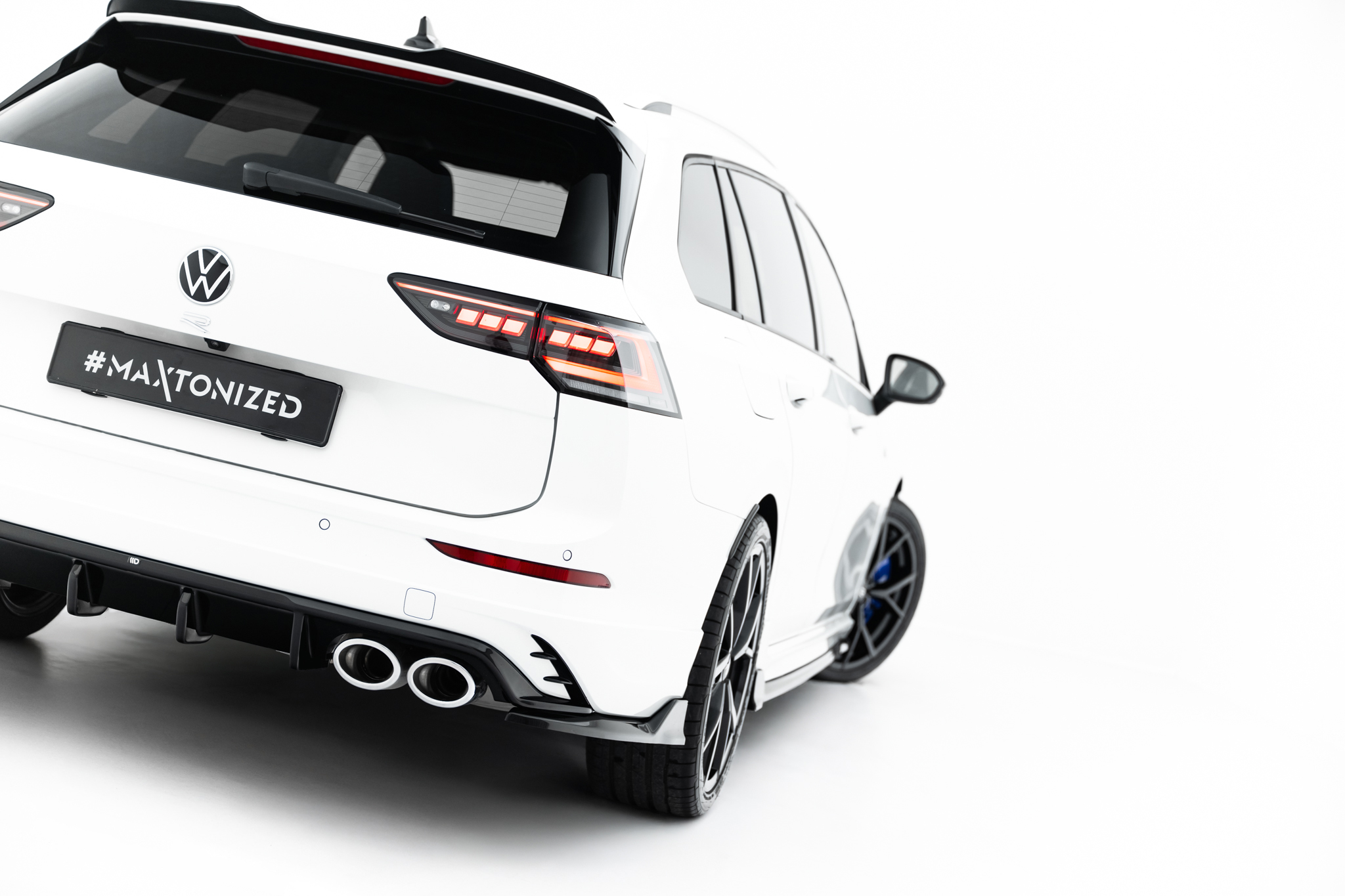 BAKRE SIDOSPLITTERS V.2 TILL VOLKSWAGEN GOLF R VARIANT MK8 / MK8 FACELIFT TILL MED : VW-GO-8F-R-VA-RS1G+RS1RG – MAXTON DESIGN - 4