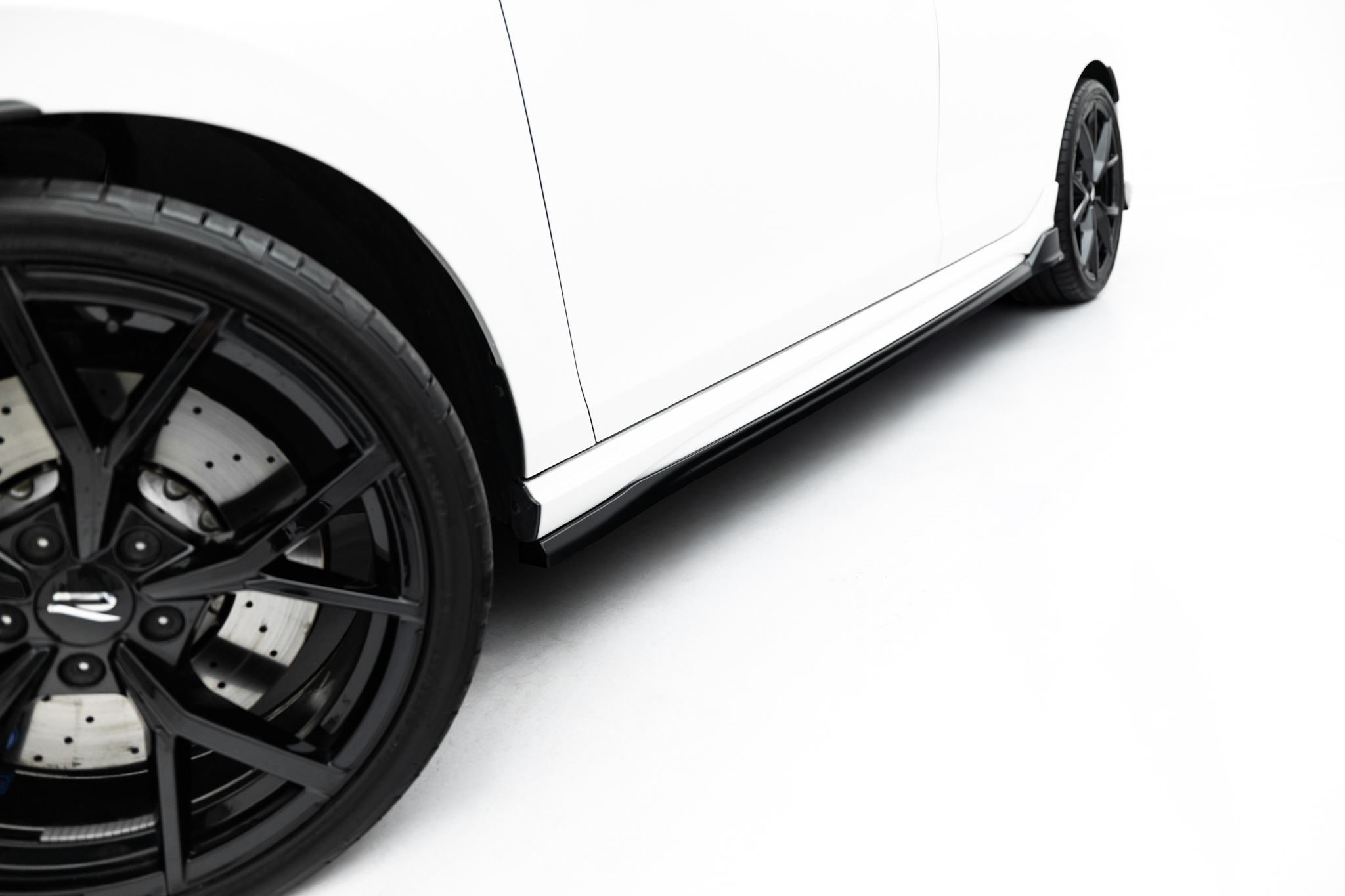 SIDOSPLITTERS TILL VOLKSWAGEN GOLF R VARIANT MK8 / MK8 FACELIFT – MAXTON DESIGN - 4