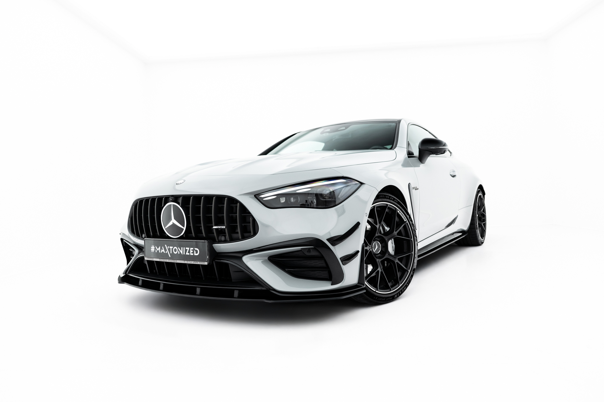 STREET PRO FRONT SPLITTER SUITABLE FOR MERCEDES-AMG CLE 53 AERO C236 – MAXTON DESIGN - 8