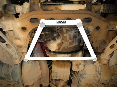 MAZDA RX7 FC 86-91 ULTRARACING 2-POINT FRONT H-BRACE 1011