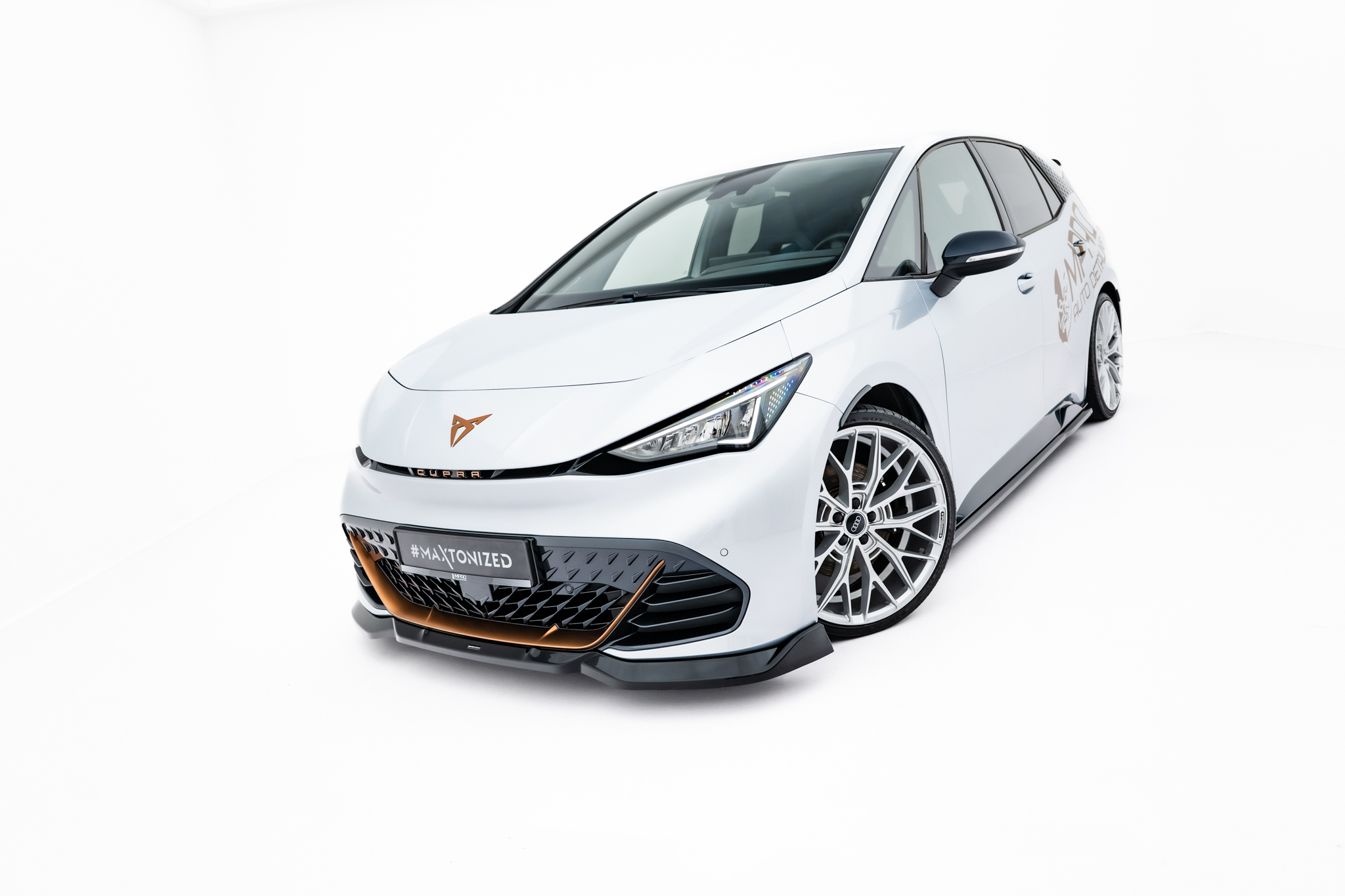 FRONT SPLITTER V.2 SUITABLE FOR CUPRA BORN MK1 – MAXTON DESIGN