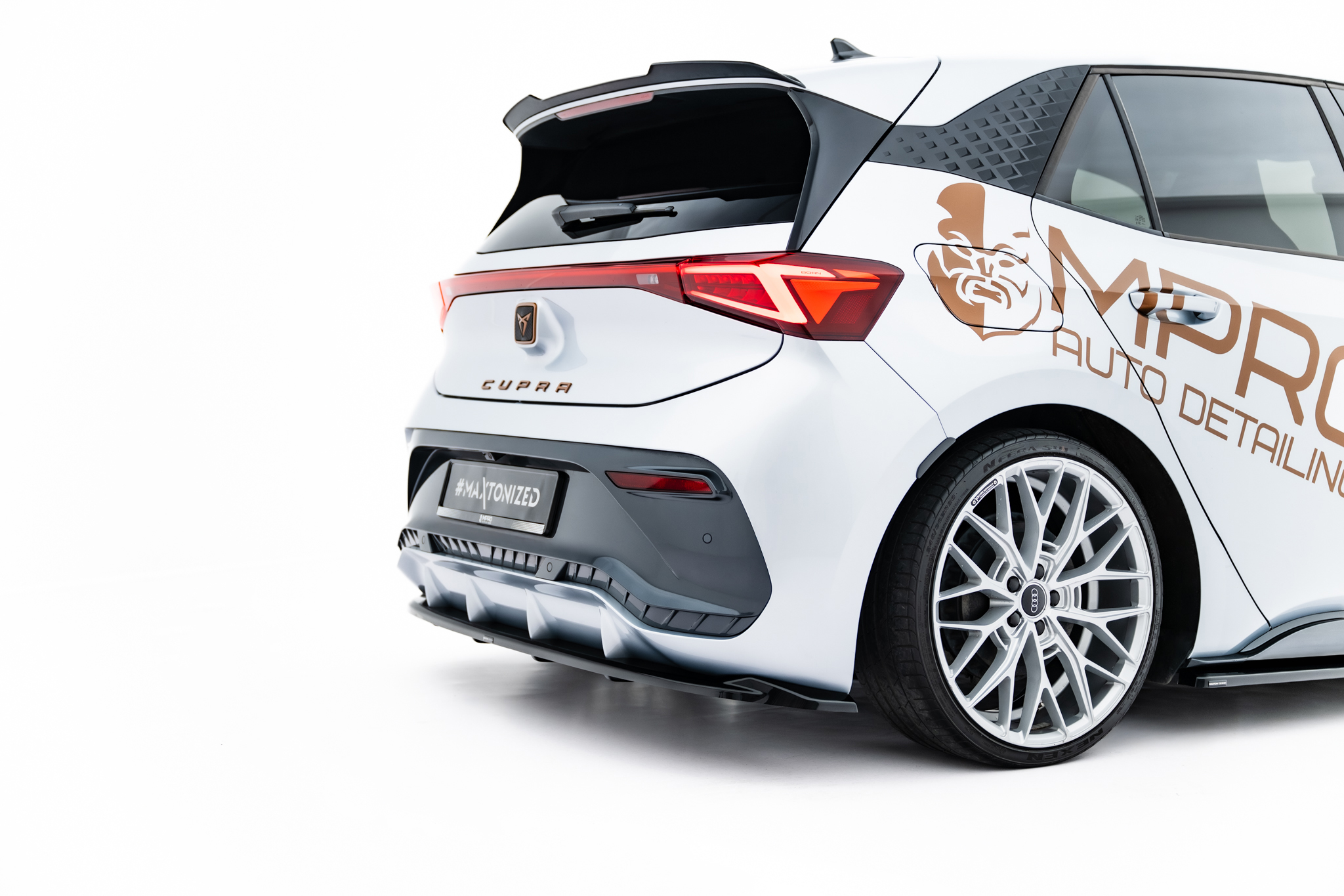REAR SPLITTER (WITH VERTICAL BARS) SUITABLE FOR CUPRA BORN MK1 – MAXTON DESIGN - 6
