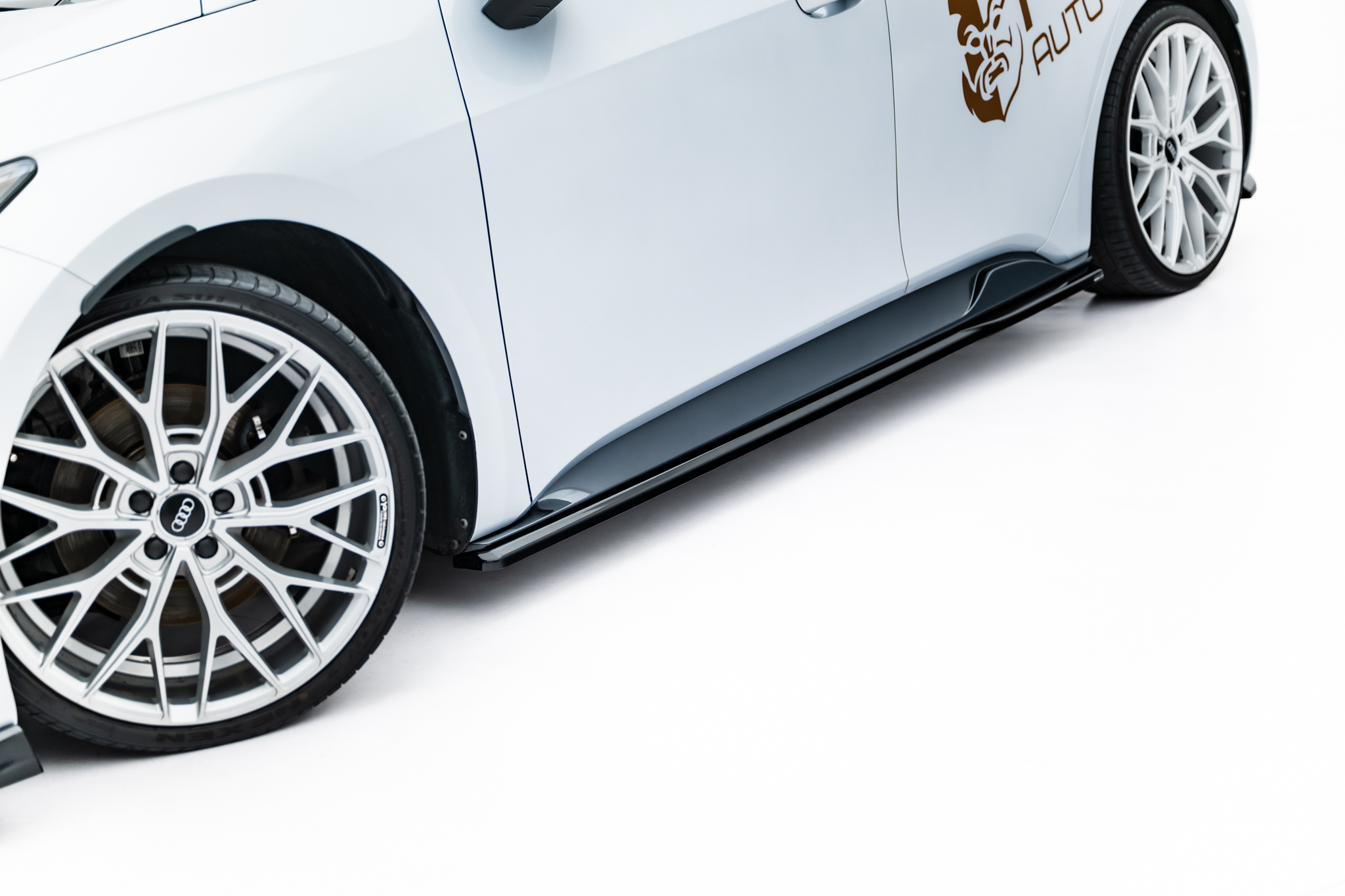 SIDE SKIRTS DIFFUSERS SUITABLE FOR CUPRA BORN MK1 – MAXTON DESIGN - 3