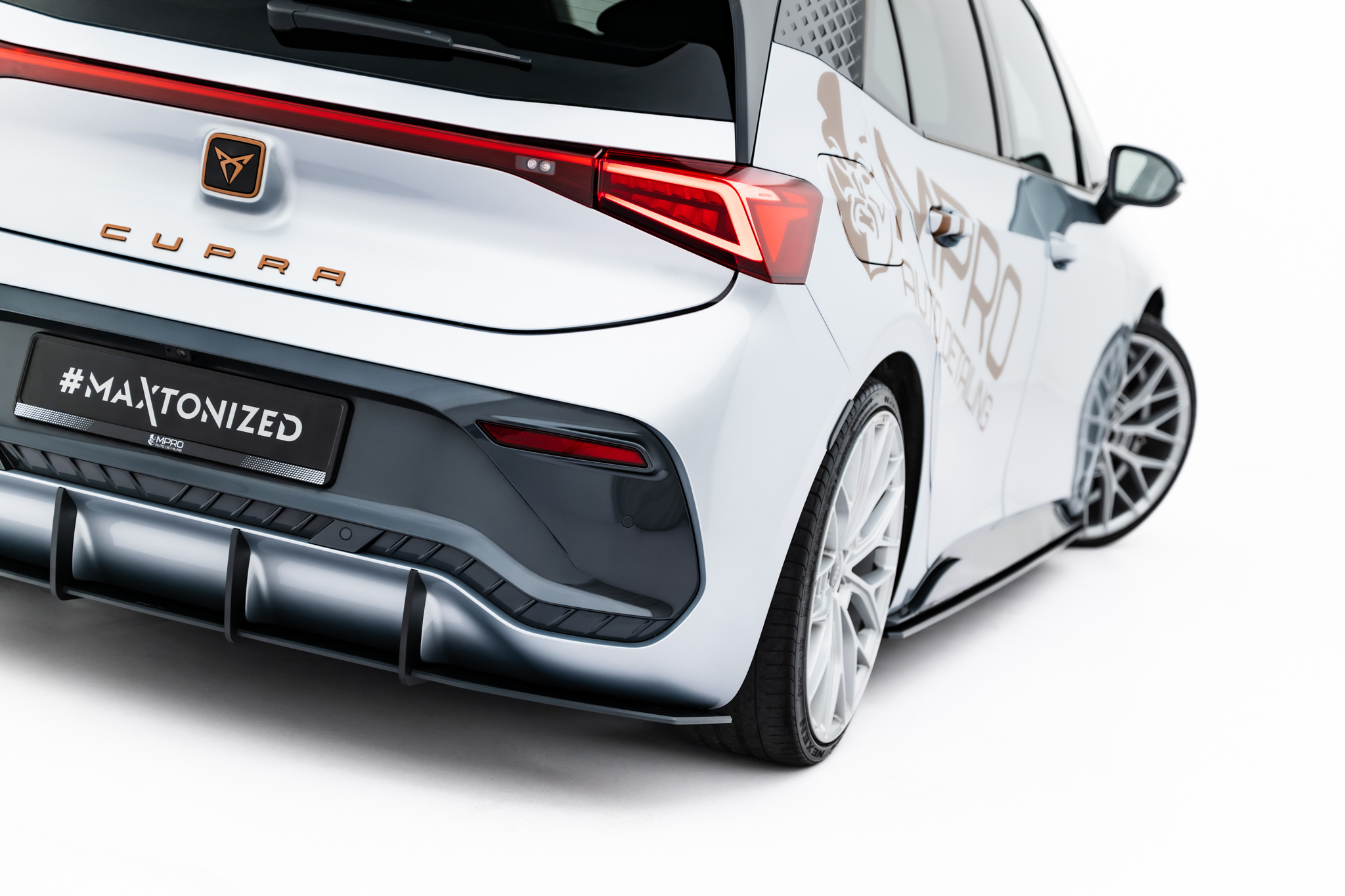 STREET PRO REAR DIFFUSER SUITABLE FOR CUPRA BORN MK1 – MAXTON DESIGN - 3