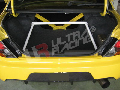 MITSUBISHI EVO 7/8/9 ULTRARACING BAKRE 4-PUNKTS BAGAGERUM STAG