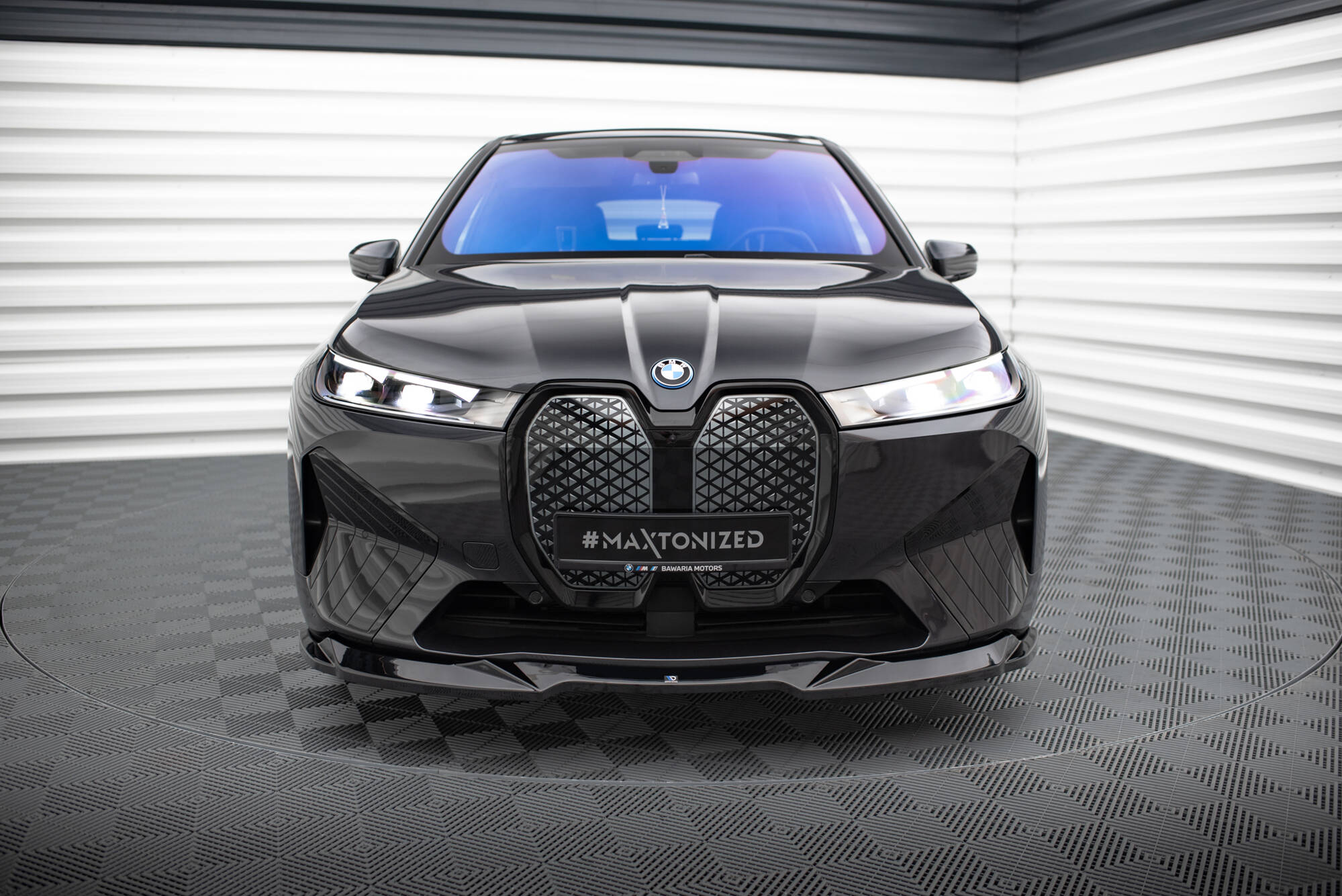 Front Splitter V.2 BMW iX M-Pack i20 - 2