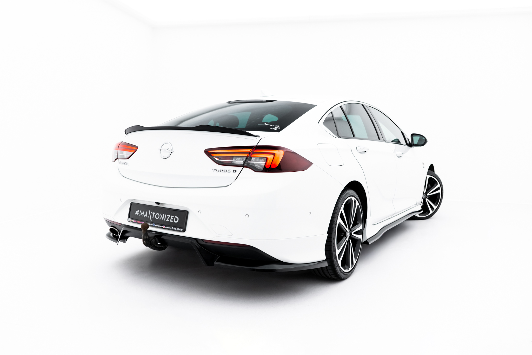 REAR SPLITTER (WITH VERTICAL BARS) SUITABLE FOR OPEL INSIGNIA OPC-LINE MK2 – MAXTON DESIGN - 4