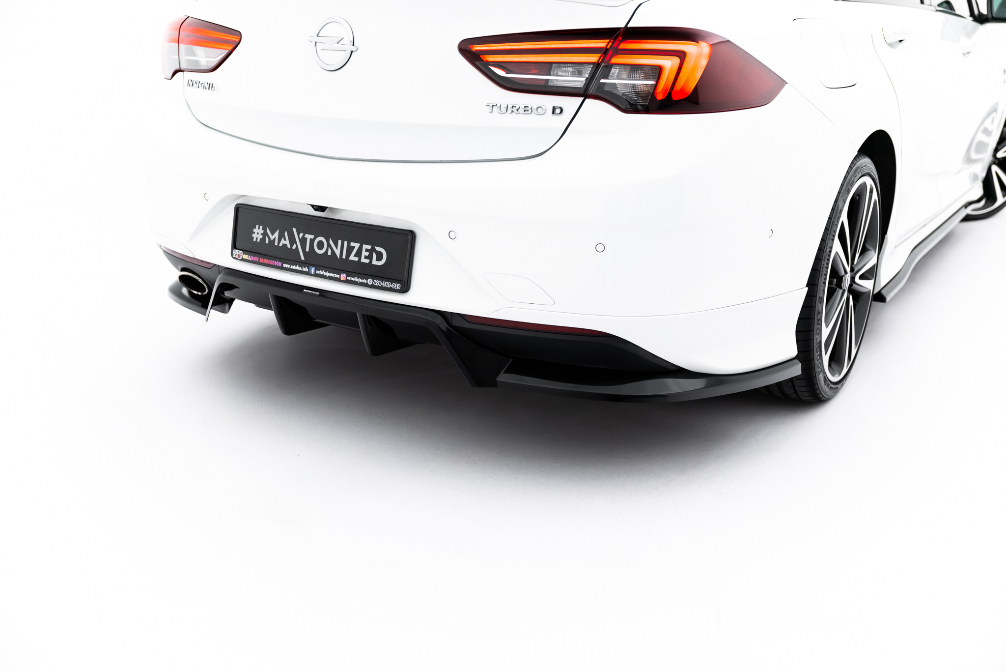 REAR SPLITTER (WITH VERTICAL BARS) SUITABLE FOR OPEL INSIGNIA OPC-LINE MK2 – MAXTON DESIGN - 3