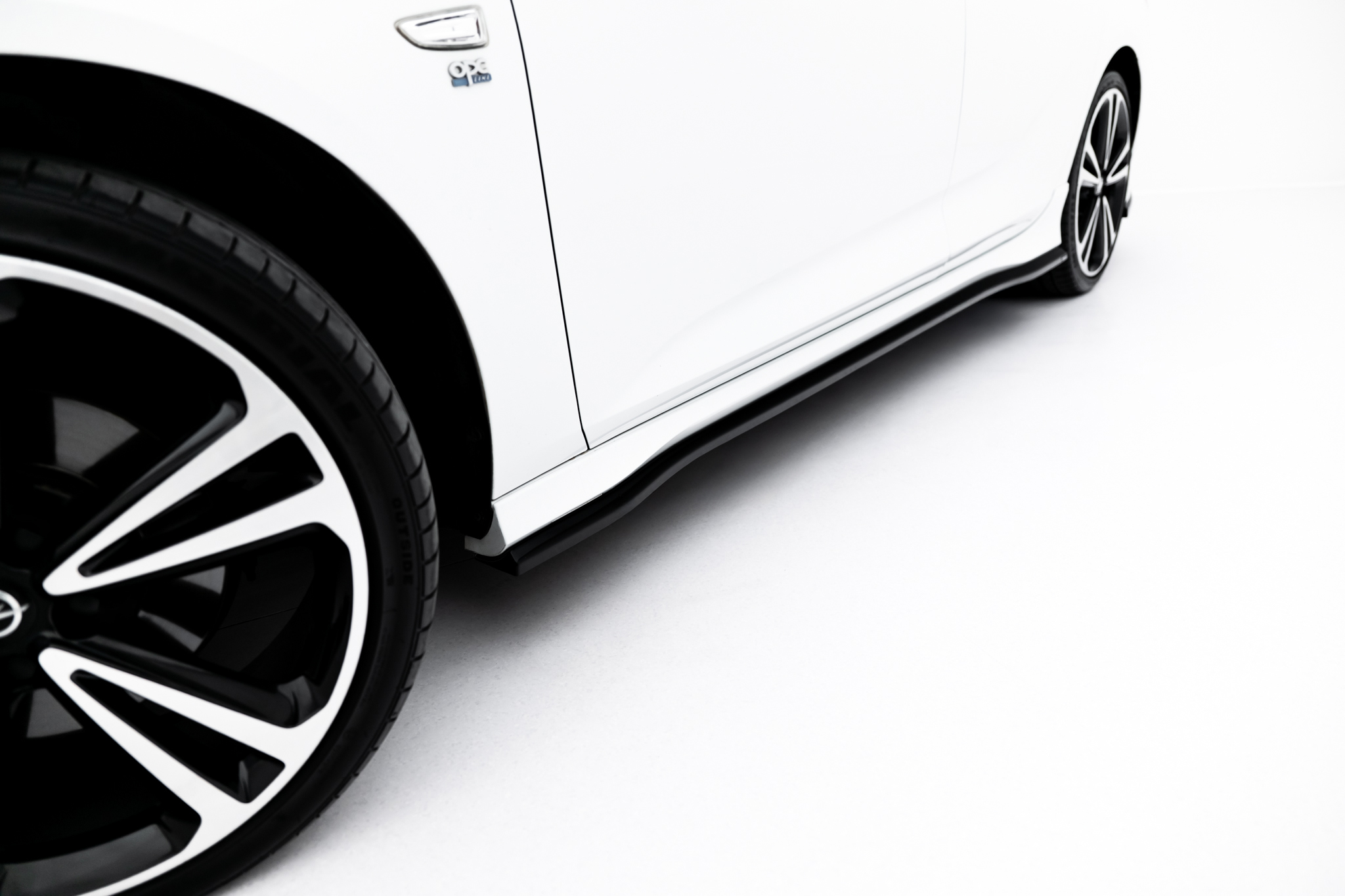 SIDE SKIRTS DIFFUSERS SUITABLE FOR OPEL INSIGNIA OPC-LINE MK2 – MAXTON DESIGN - 3
