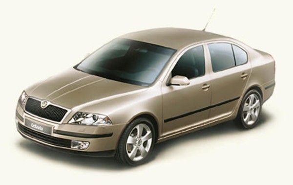SKODA OCTAVIA 7" CUSTOM HEADUNIT - 2