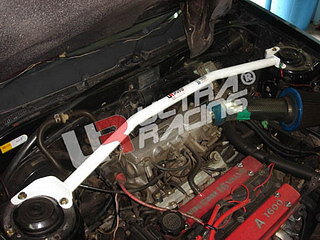 TOYOTA COROLLA AE80/82 ULTRARACING FRONT UPPER STRUTBAR