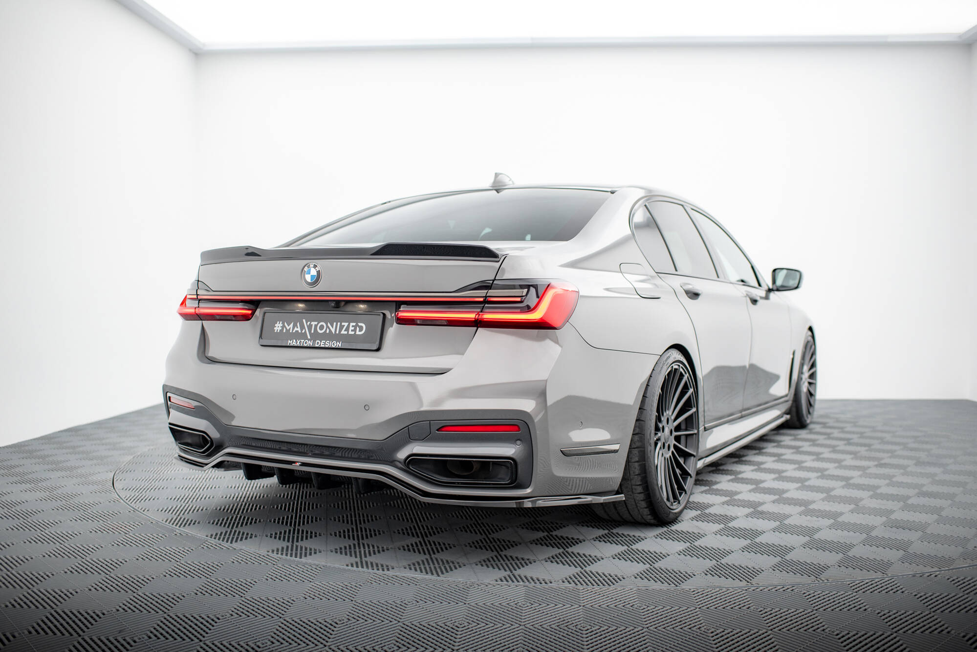Spoiler CAP 3D BMW 7 G11 - 4