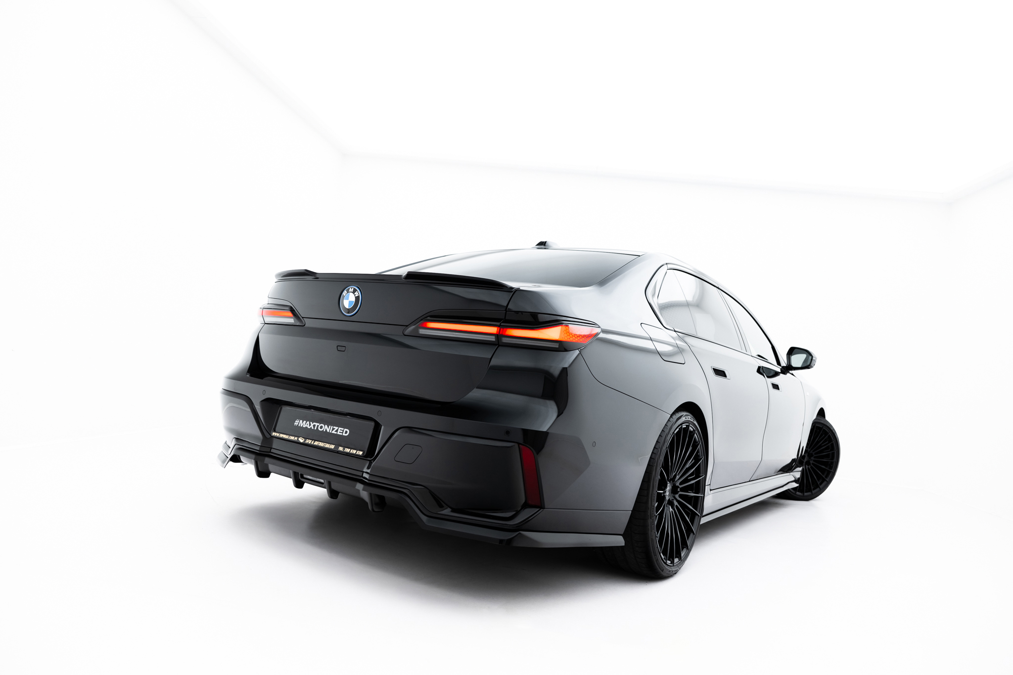 REAR SPLITTER (WITH VERTICAL BARS) V.2 SUITABLE FOR BMW 7 M-PACK G70 – MAXTON DESIGN - 5