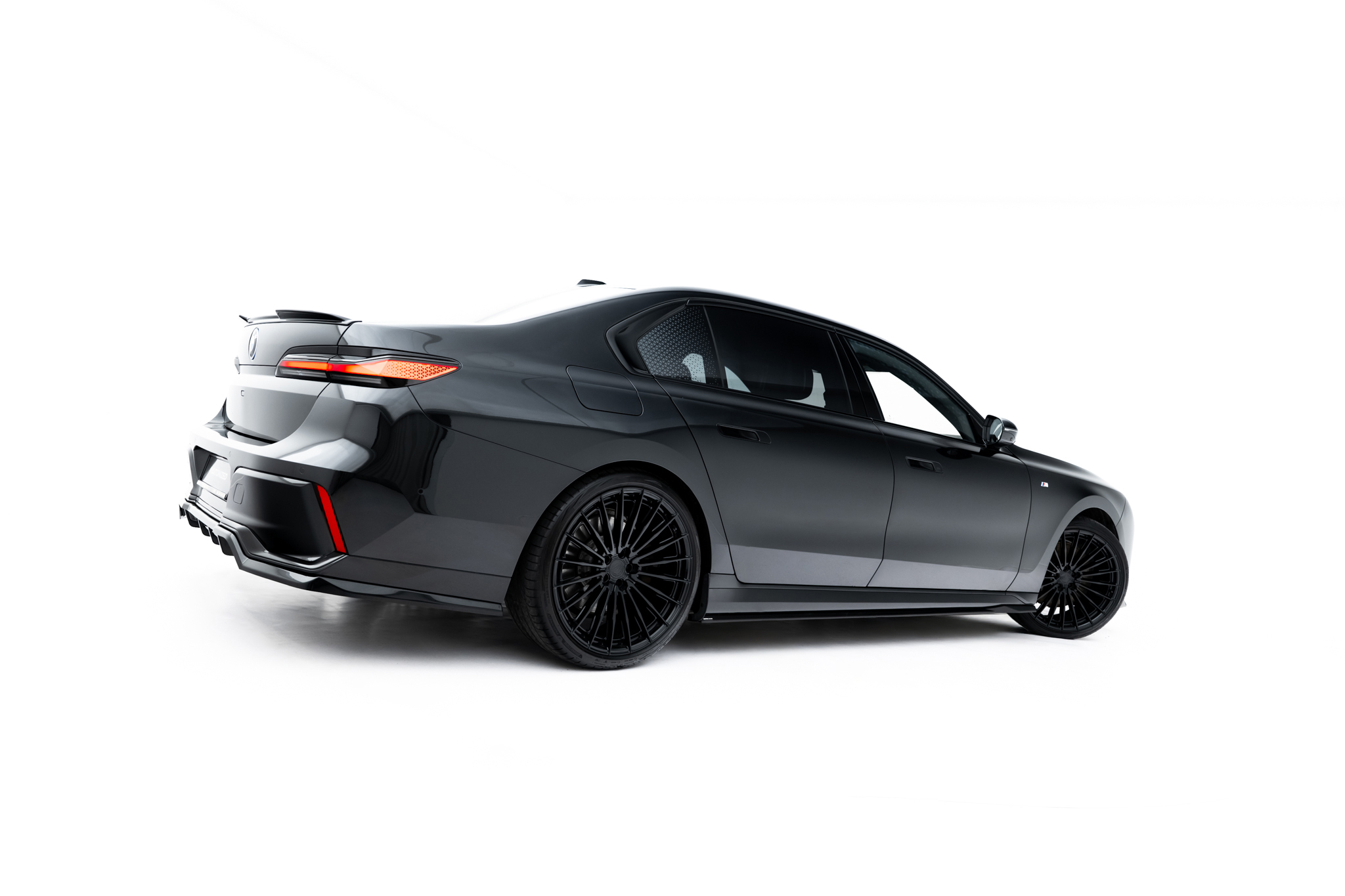 SIDE SKIRTS DIFFUSERS V.2 SUITABLE FOR BMW 740D XDRIVE M-PACK / 740I XDRIVE M-PACK G70 – MAXTON DESIGN - 5