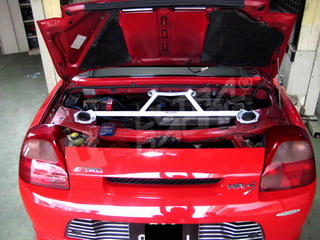 TOYOTA MR2/MRS 01-03 ULTRARACING 4-POINT REAR TRUNK BRACE