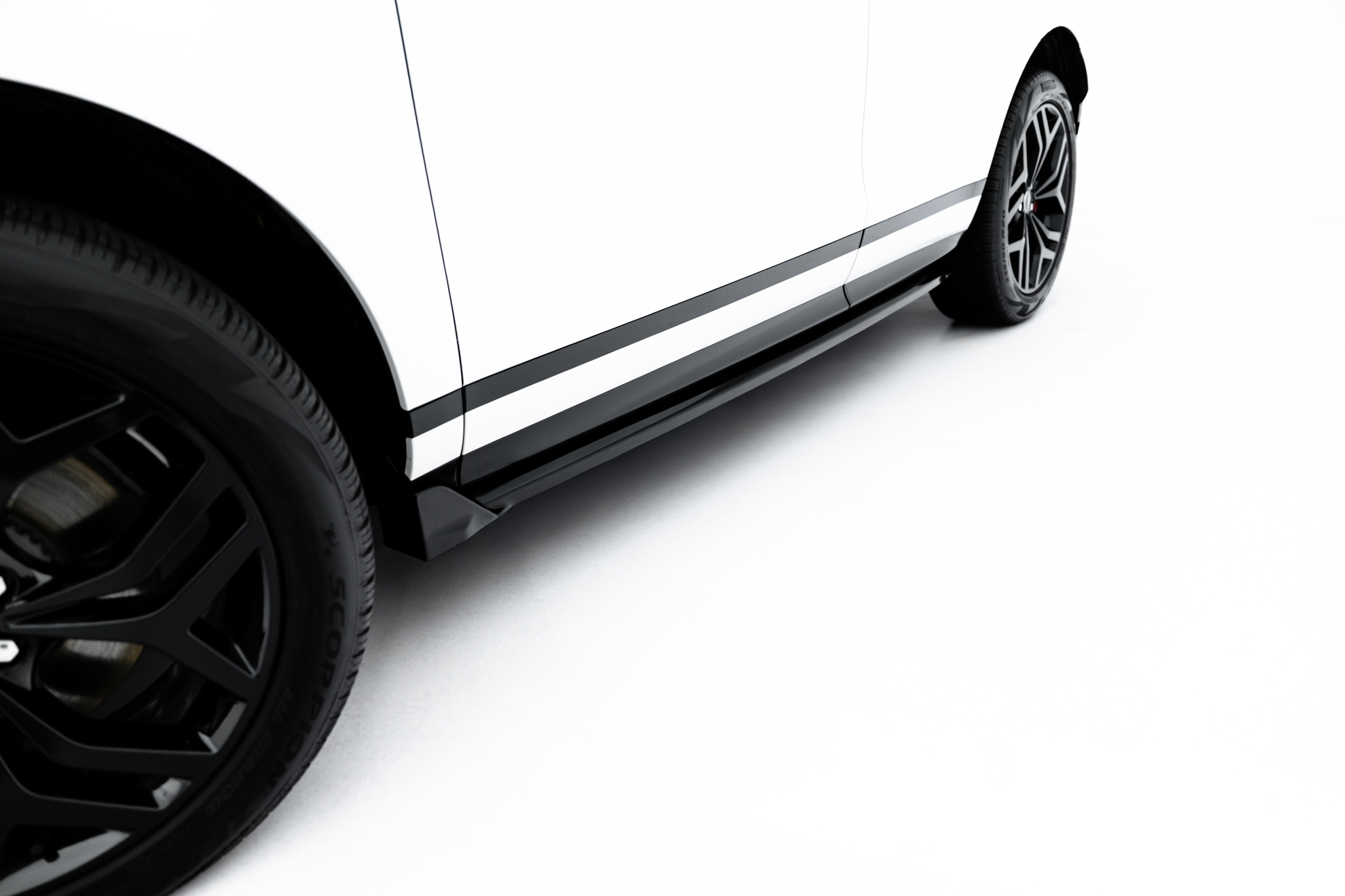 SIDE SKIRTS DIFFUSERS SUITABLE FOR LAND ROVER RANGE ROVER EVOQUE DYNAMIC MK2 – MAXTON DESIGN - 6