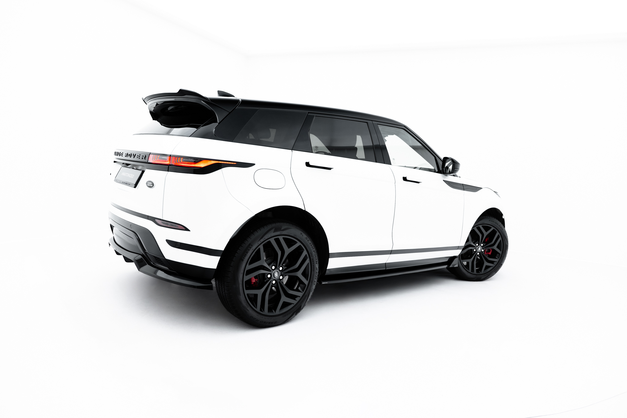 SIDE SKIRTS DIFFUSERS SUITABLE FOR LAND ROVER RANGE ROVER EVOQUE DYNAMIC MK2 – MAXTON DESIGN - 5