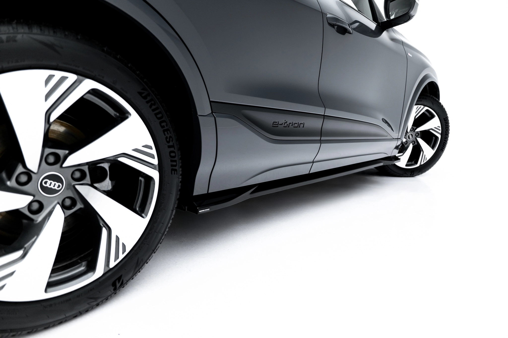SIDE SKIRTS DIFFUSERS SUITABLE FOR AUDI Q6 E-TRON STANDARD / S-LINE / SQ6 E-TRON SUV / SPORTBACK MK1 – MAXTON DESIGN - 5