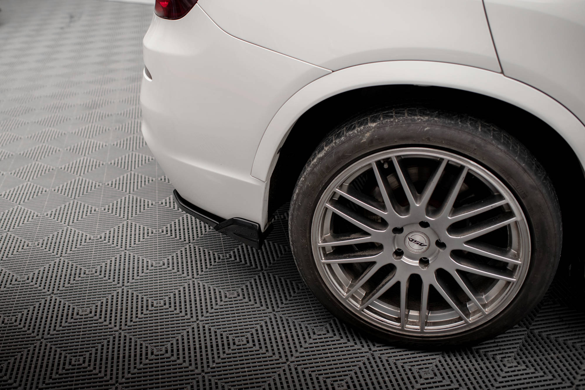 REAR SIDE SPLITTERS SUITABLE FOR BMW X3 M-PACK F25 – MAXTON DESIGN - 3