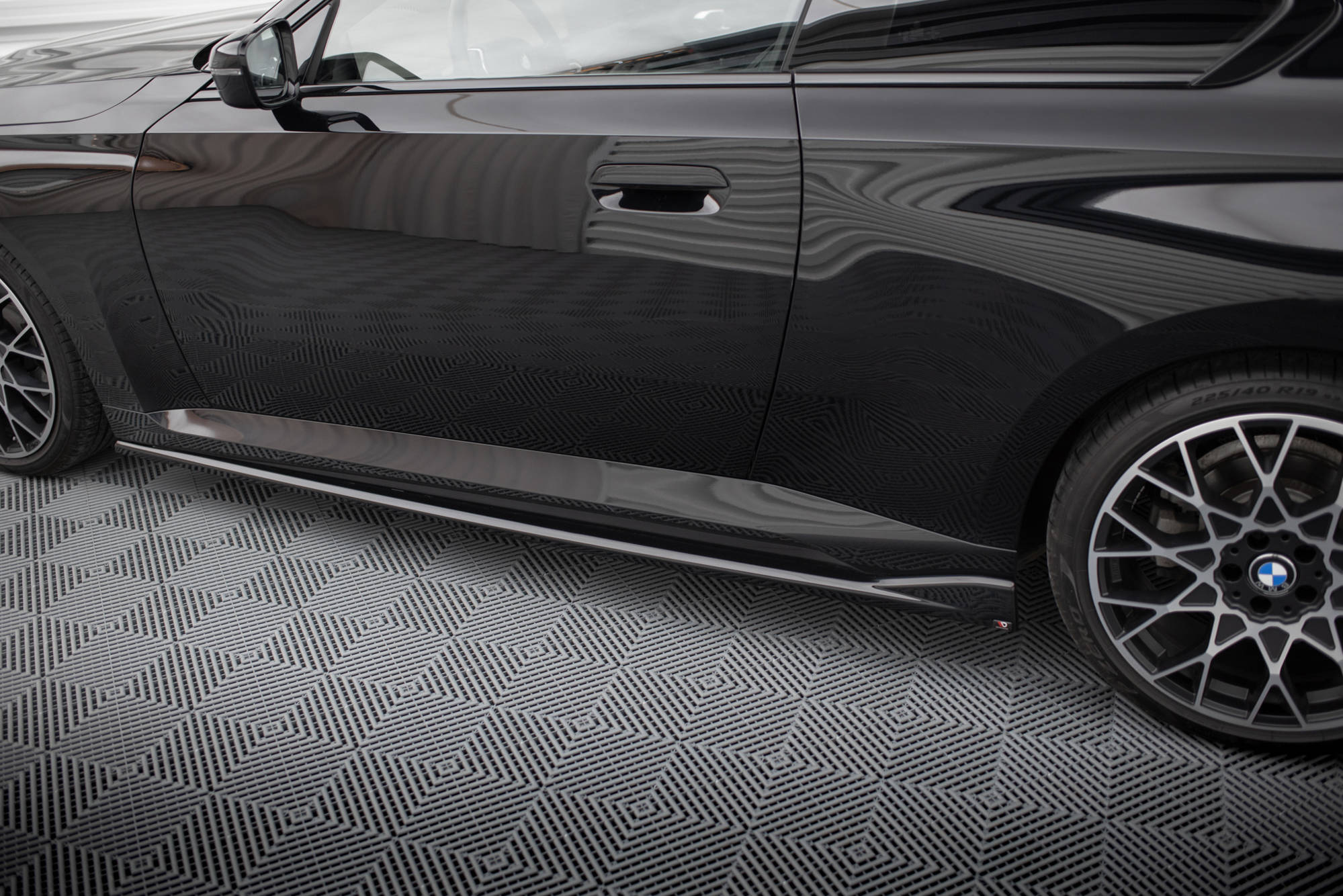 Side Skirts Diffusers V.2 BMW 2 Coupe G42 - 2