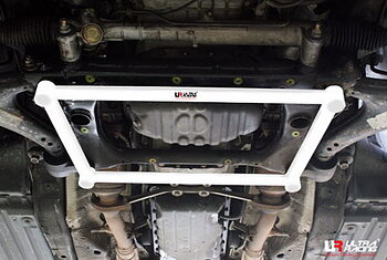 LEXUS LS 430 00-06 ULTRARACING 4-POINT FRONT LOWER BRACE