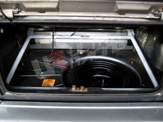 VW GOLF I ULTRARACING 4-POINT REAR TRUNK BRACE