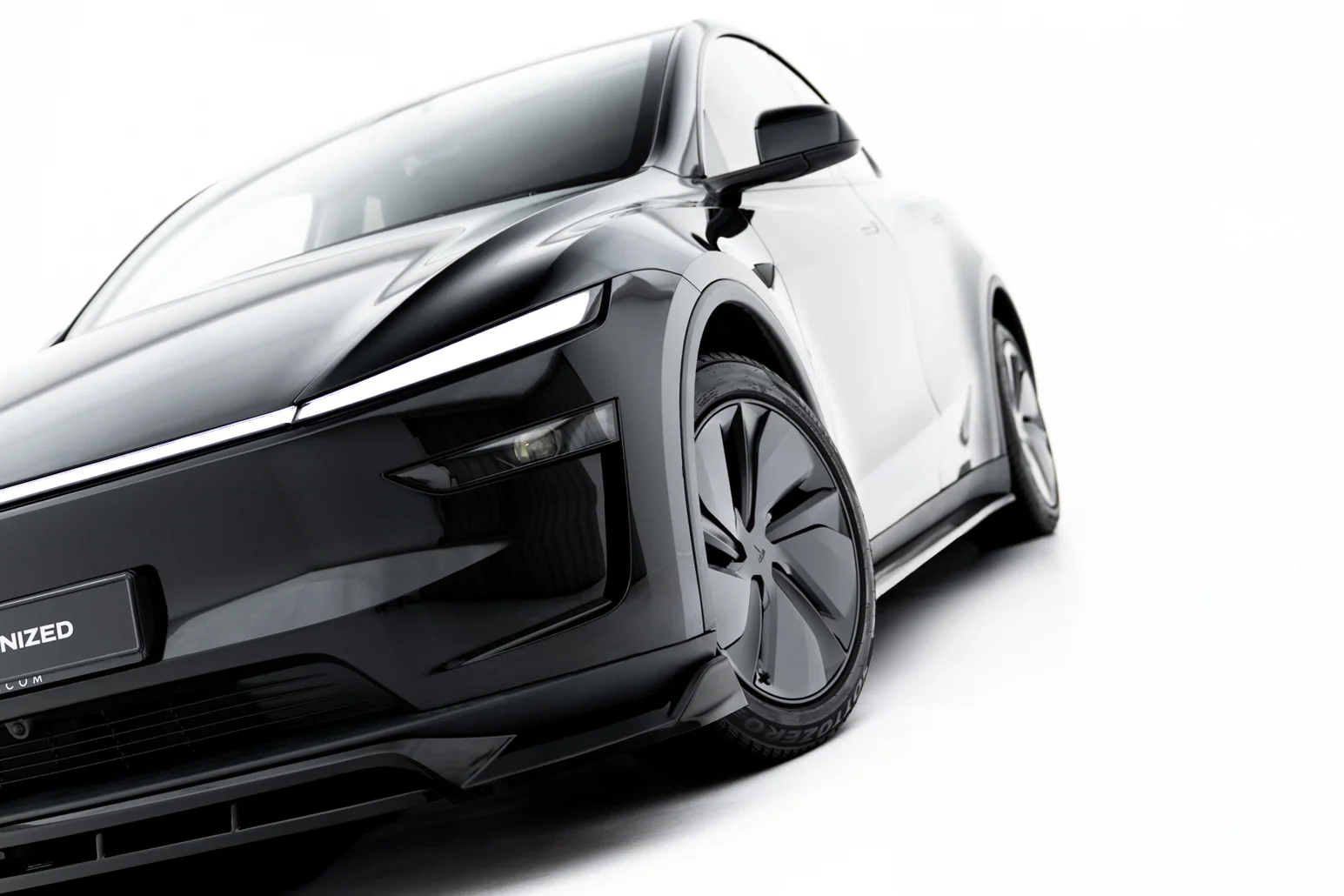 FRONT SPLITTER SUITABLE FOR TESLA MODEL Y PREMIUM MK1 FACELIFT – MAXTON DESIGN - 7