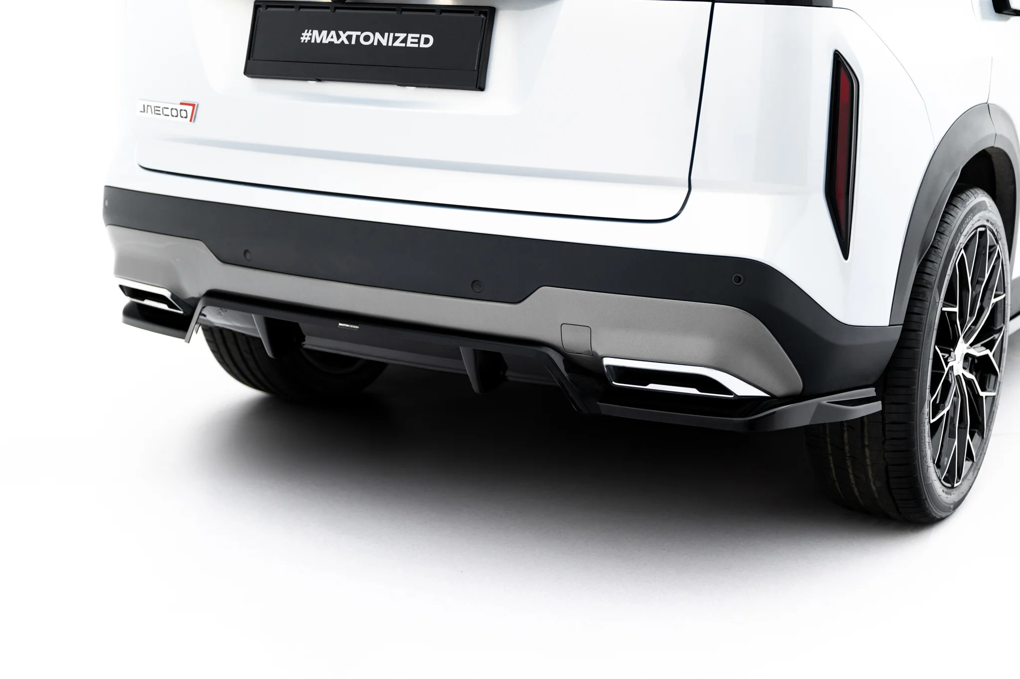 REAR SPLITTER (WITH VERTICAL BARS) SUITABLE FOR JAECOO 7 MK1 – MAXTON DESIGN - 5