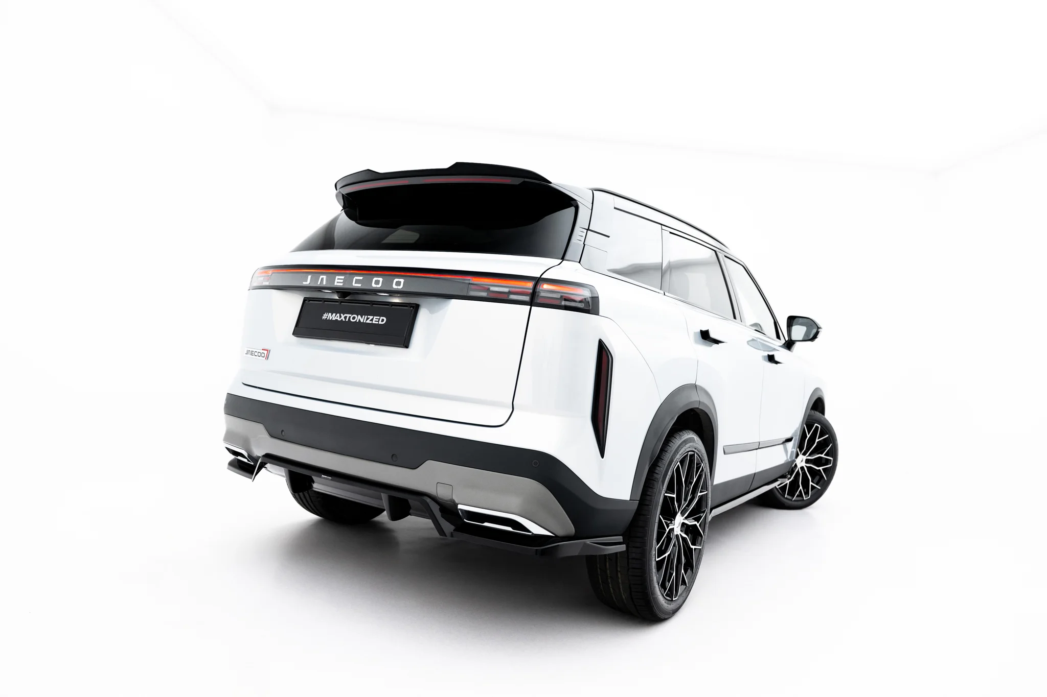 REAR SPLITTER (WITH VERTICAL BARS) SUITABLE FOR JAECOO 7 MK1 – MAXTON DESIGN