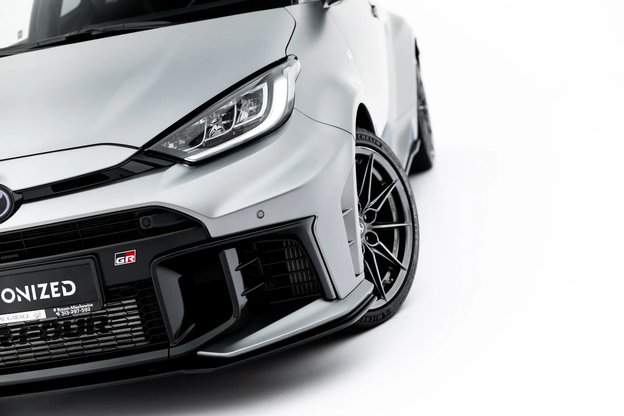 STREET PRO FRONT SPLITTER SUITABLE FOR TOYOTA GR YARIS MK4 FACELIFT – MAXTON DESIGN - 4