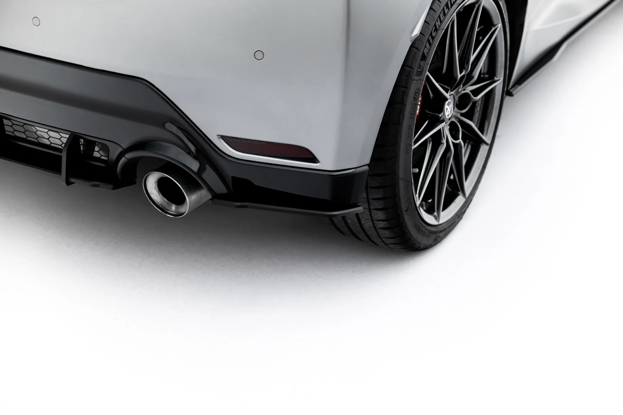 STREET PRO REAR SIDE SPLITTERS SUITABLE FOR TOYOTA GR YARIS MK4 FACELIFT – MAXTON DESIGN - 4