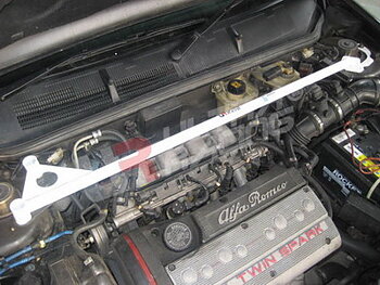 ALFA ROMEO 146 ULTRARACING 2-POINT FRONT UPPER STRUTBAR