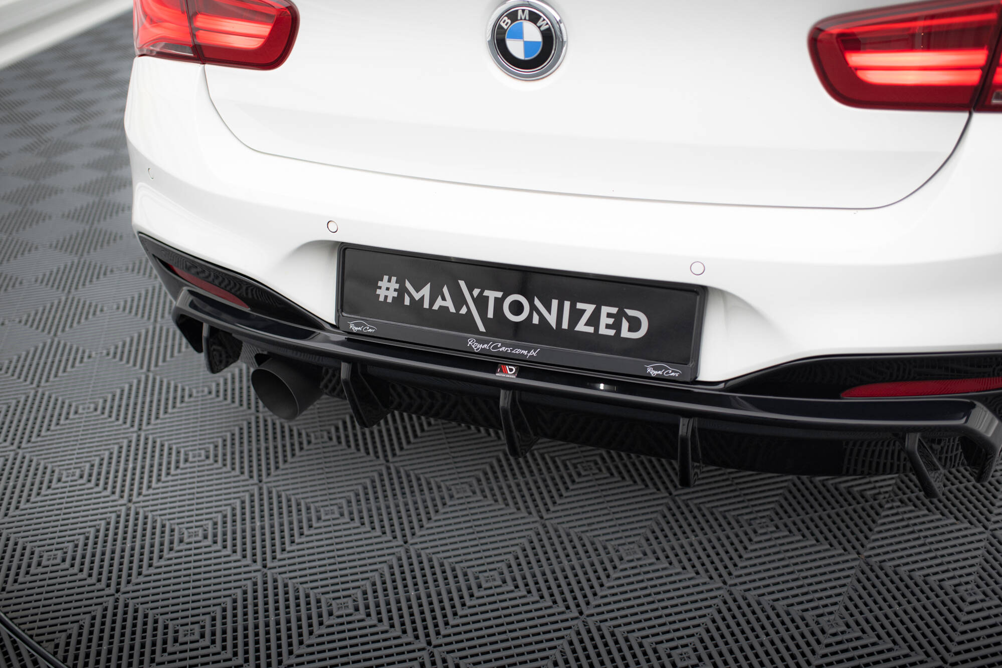 Rear Valance BMW 1 M-Pack F20 Facelift (Version with single exhaust on one side) - 4