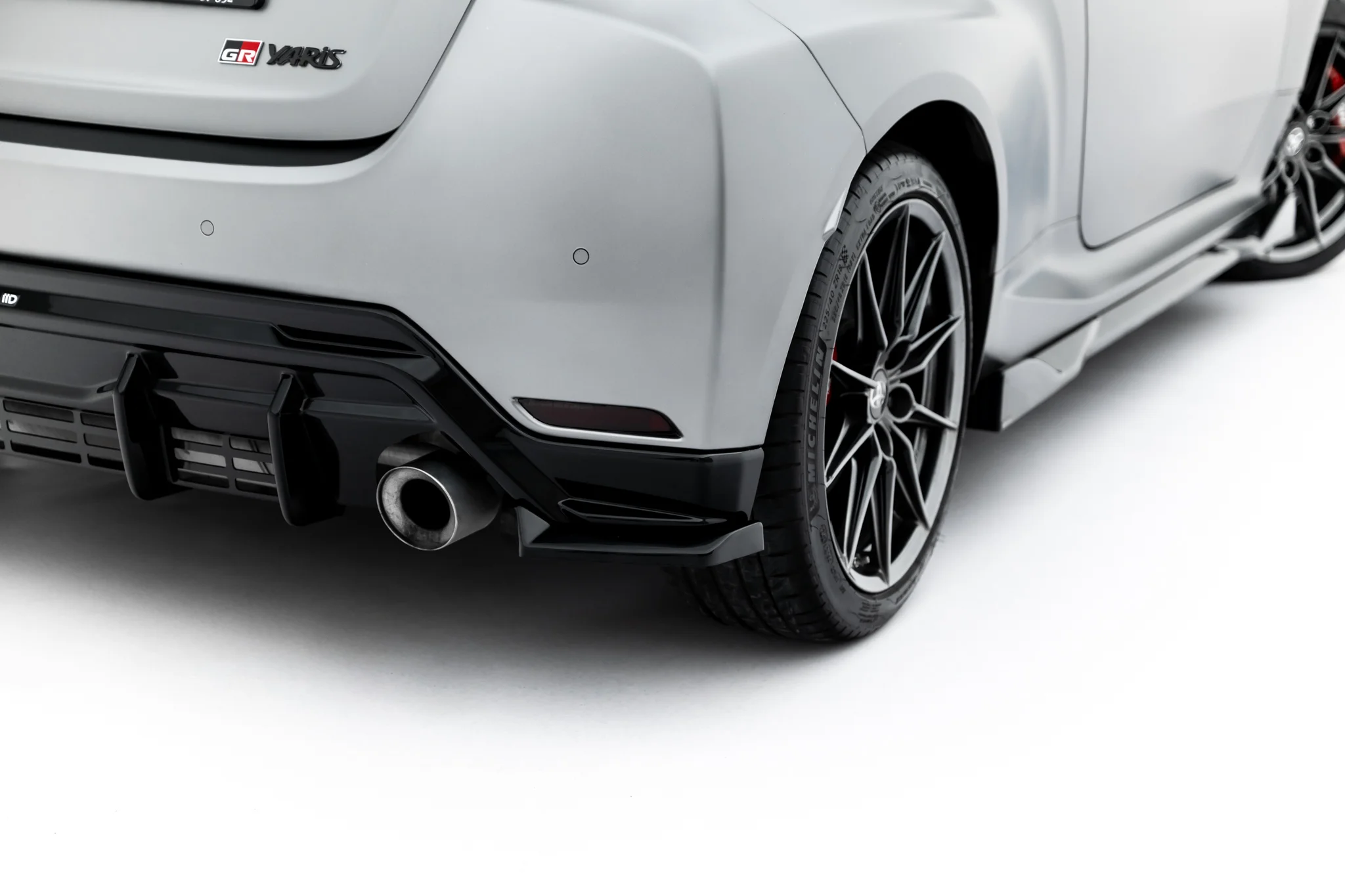 REAR SIDE SPLITTERS V.3 SUITABLE FOR TOYOTA GR YARIS MK4 FACELIFT – MAXTON DESIGN