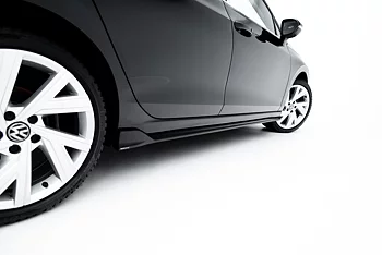 SIDOSPLITTERS TILL VOLKSWAGEN GOLF VARIANT MK8 FACELIFT – MAXTON DESIGN