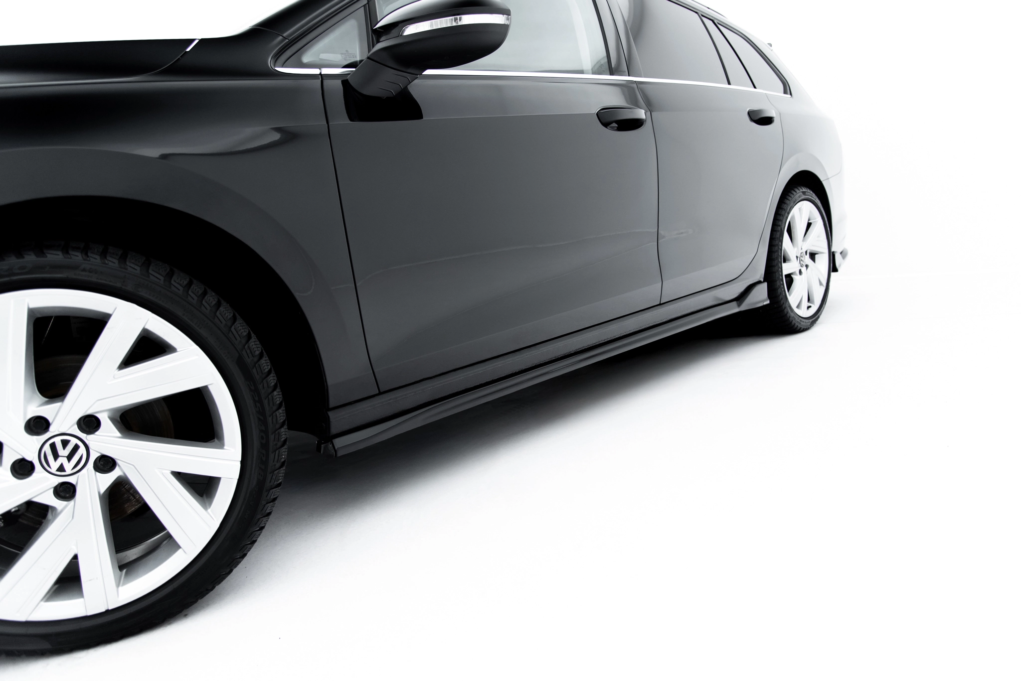 SIDOSPLITTERS TILL VOLKSWAGEN GOLF VARIANT MK8 FACELIFT – MAXTON DESIGN - 5