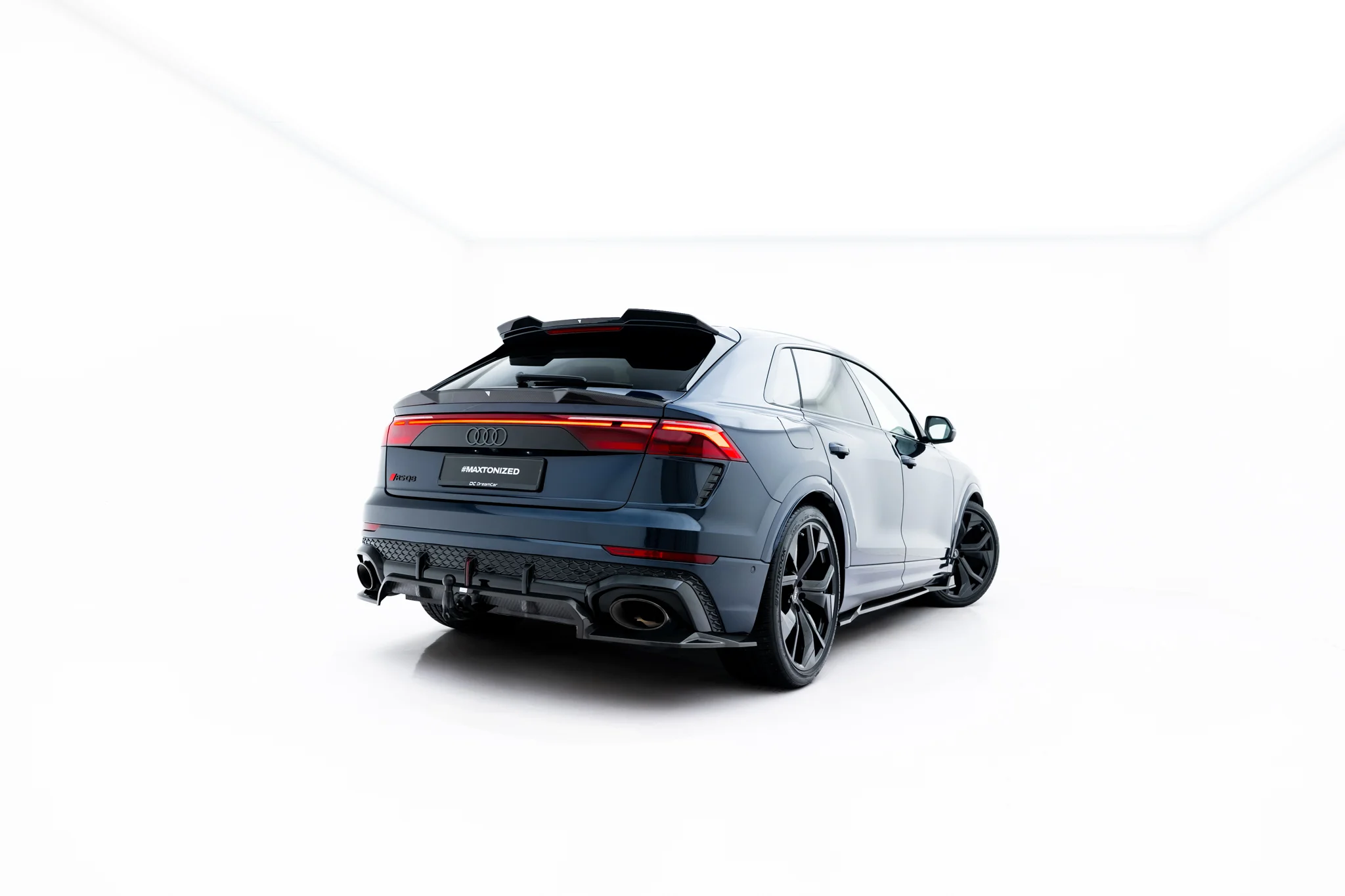 PREPREG CARBON FIBER REAR SPLITTER (WITH VERTICAL BARS) SUITABLE FOR AUDI RSQ8 MK1 FACELIFT – MAXTON DESIGN - 5