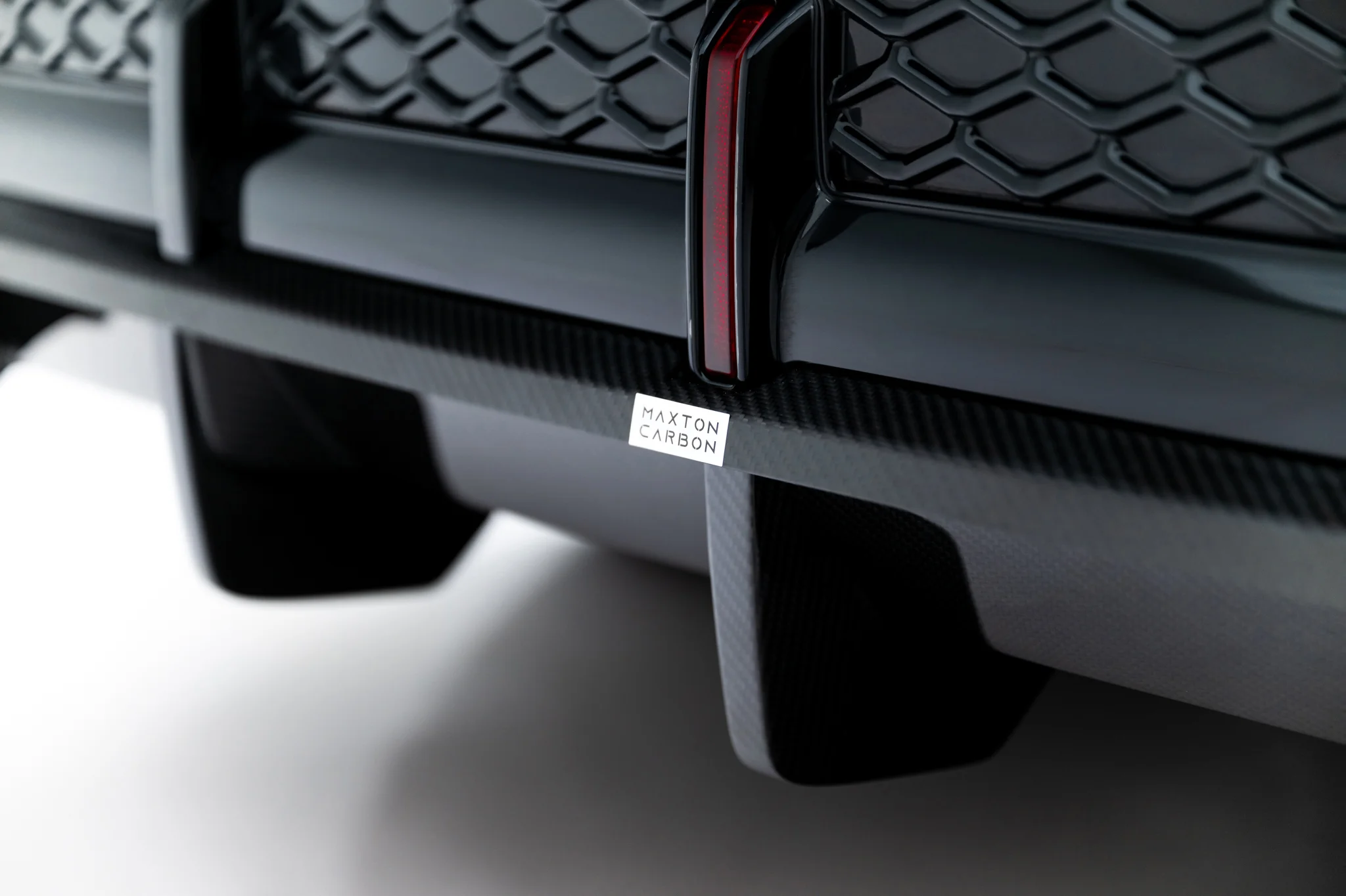 PREPREG CARBON FIBER REAR SPLITTER (WITH VERTICAL BARS) SUITABLE FOR AUDI RSQ8 MK1 FACELIFT – MAXTON DESIGN - 6