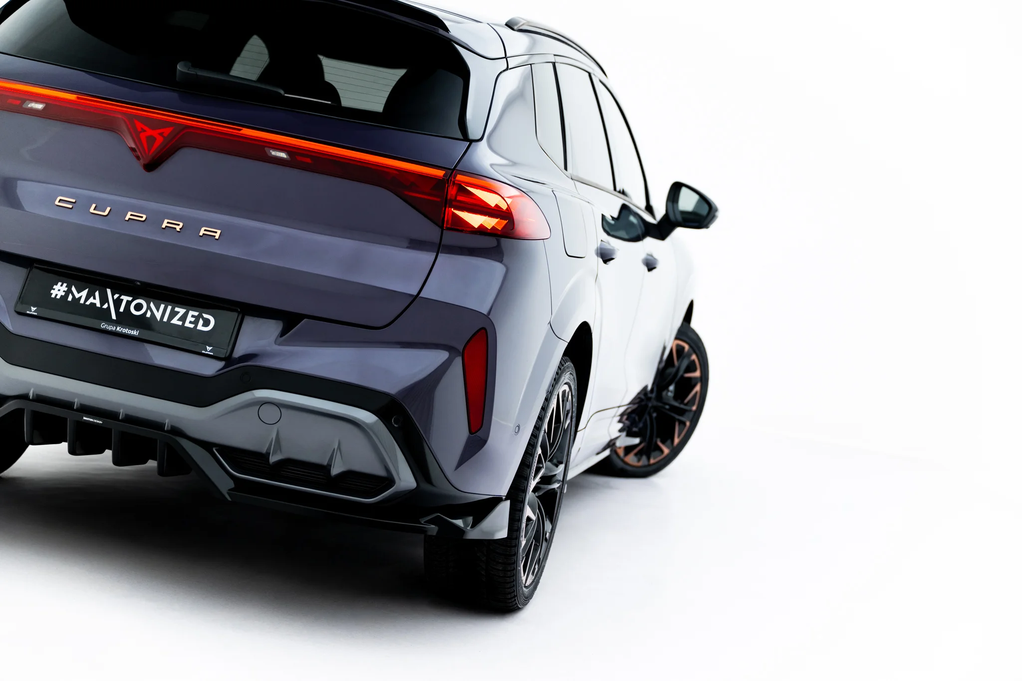 REAR SPLITTER (WITH VERTICAL BARS) V.3 SUITABLE FOR CUPRA TERRAMAR MK1 (VERSION WITH TOWBAR) – MAXTON DESIGN - 8