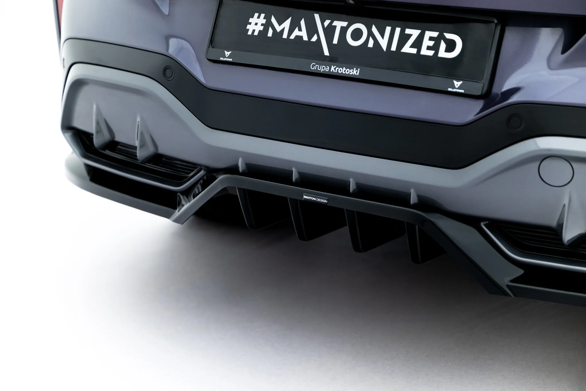 REAR SPLITTER (WITH VERTICAL BARS) V.4 SUITABLE FOR CUPRA TERRAMAR MK1 (VERSION WITH TOWBAR) – MAXTON DESIGN