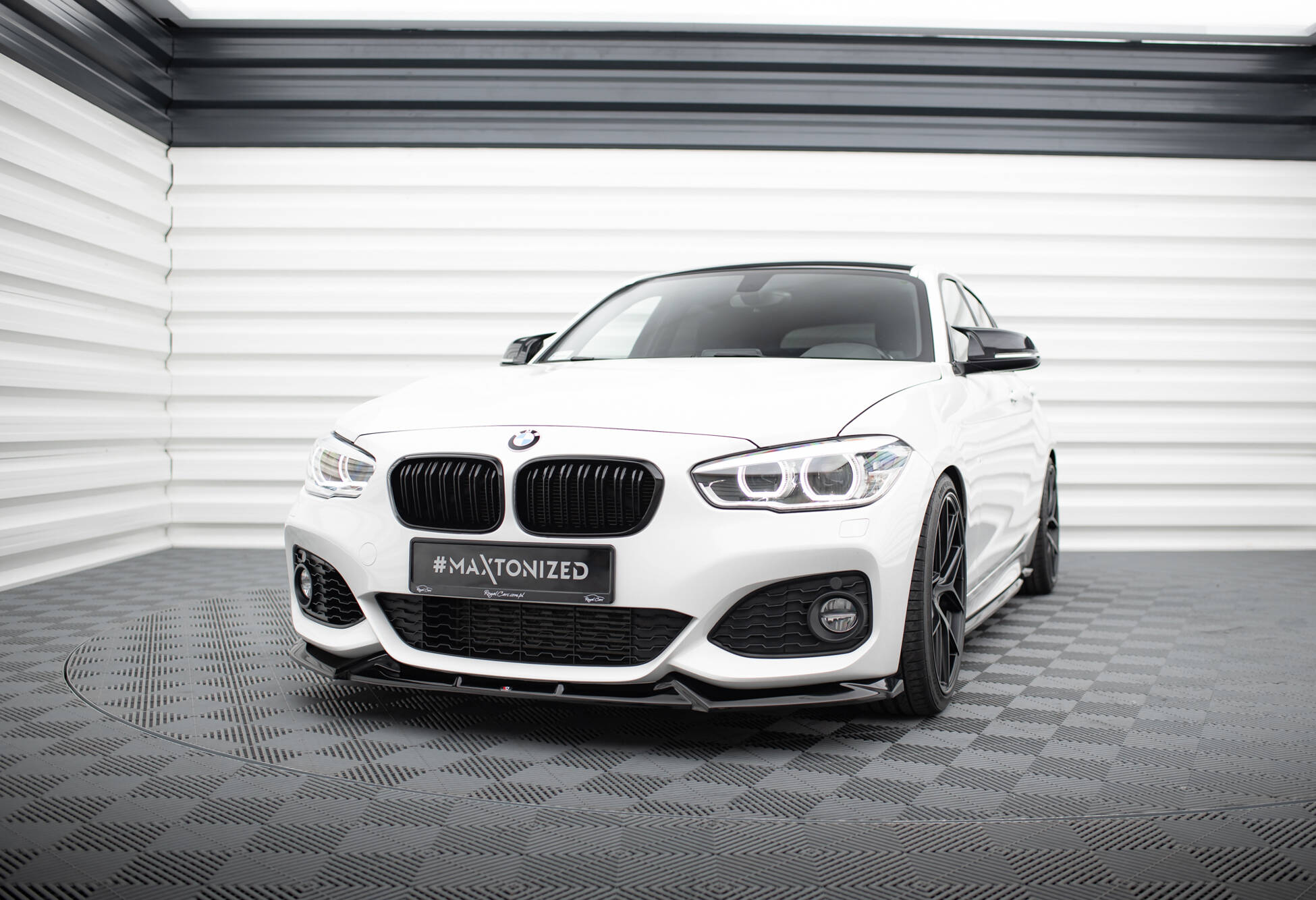 Front Splitter V.5 BMW 1 M-Pack / M140i F20 Facelift - 3