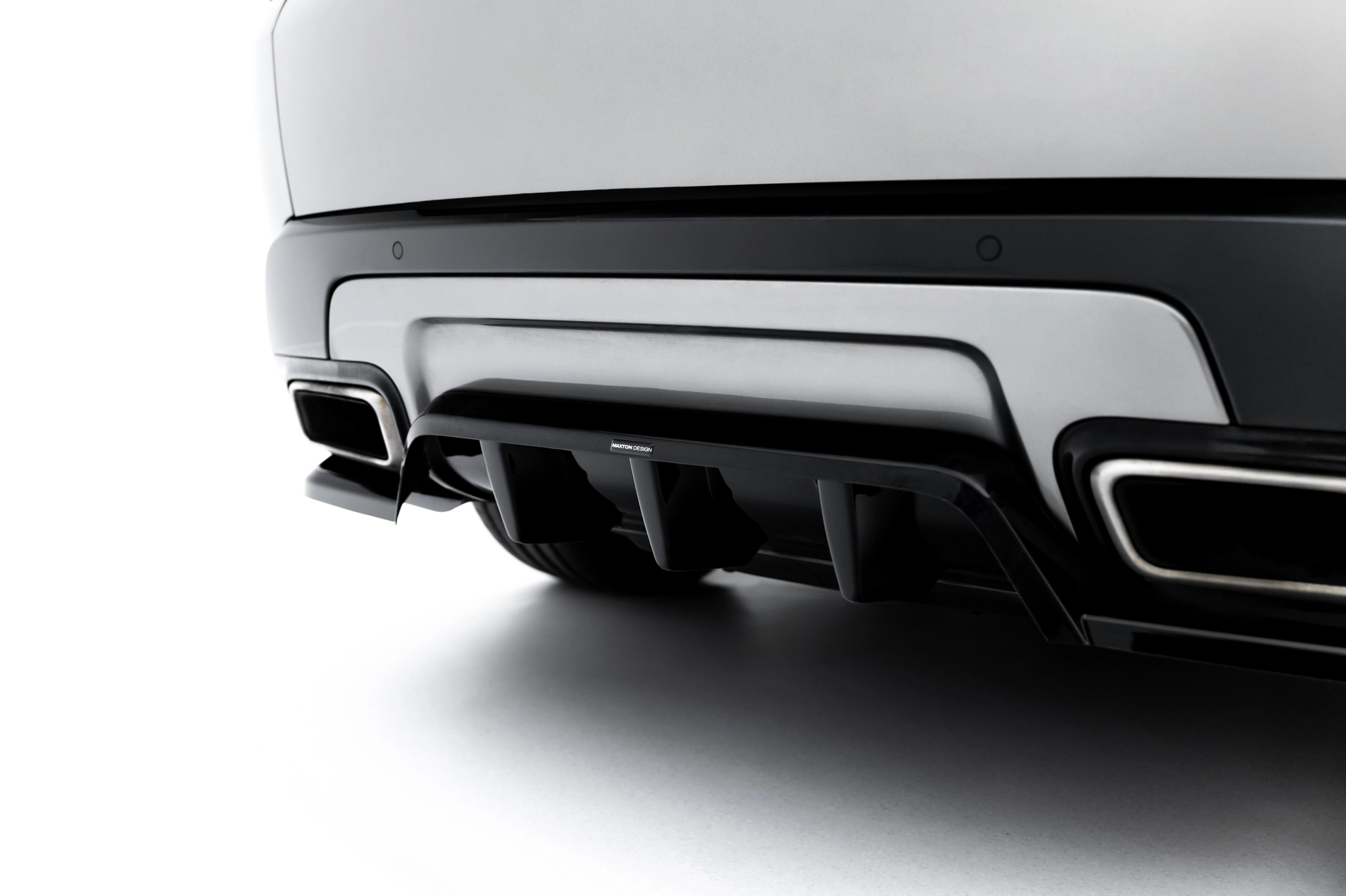 REAR SPLITTER (WITH VERTICAL BARS) SUITABLE FOR LAND ROVER RANGE ROVER SPORT MK2 FACELIFT – MAXTON DESIGN - 6