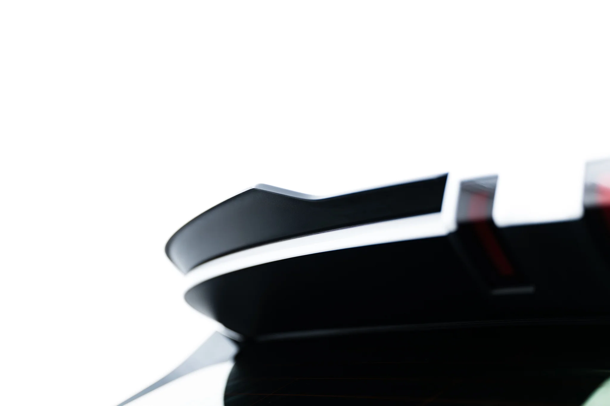 UPPER SPOILER CAP SUITABLE FOR OMODA 9 MK1 – MAXTON DESIGN - 4