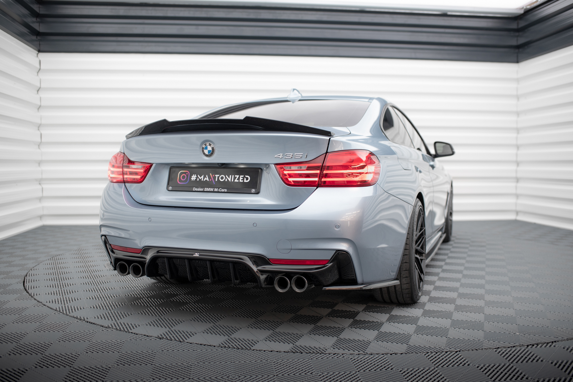 Rear Valance BMW 4 Coupe / Gran Coupe / Cabrio M-Pack F32 / F36 / F33 (Version with dual exhausts on both sides) - 4