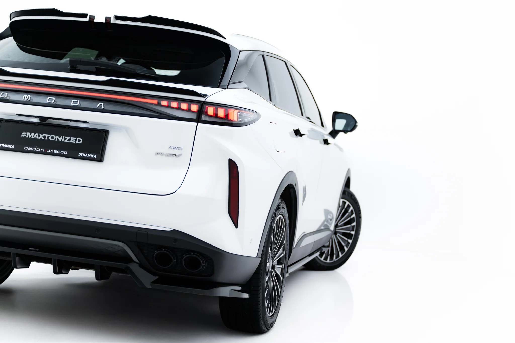 REAR SPLITTER (WITH VERTICAL BARS) SUITABLE FOR OMODA 9 MK1 – MAXTON DESIGN - 3