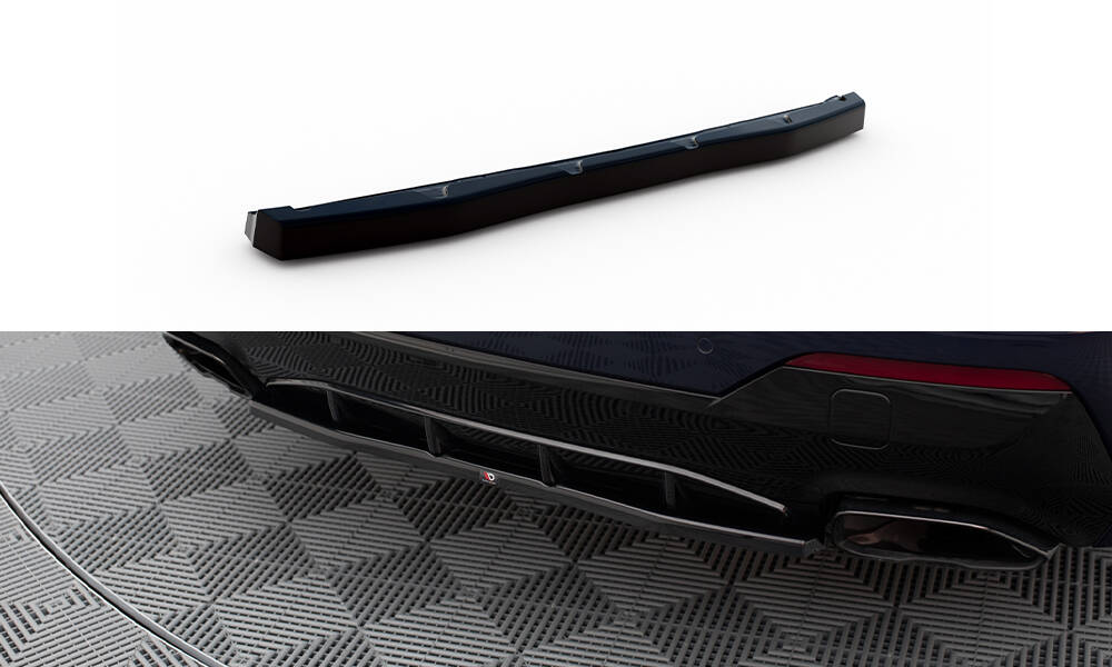 Central Rear Splitter BMW 4 M440i G22 / G23