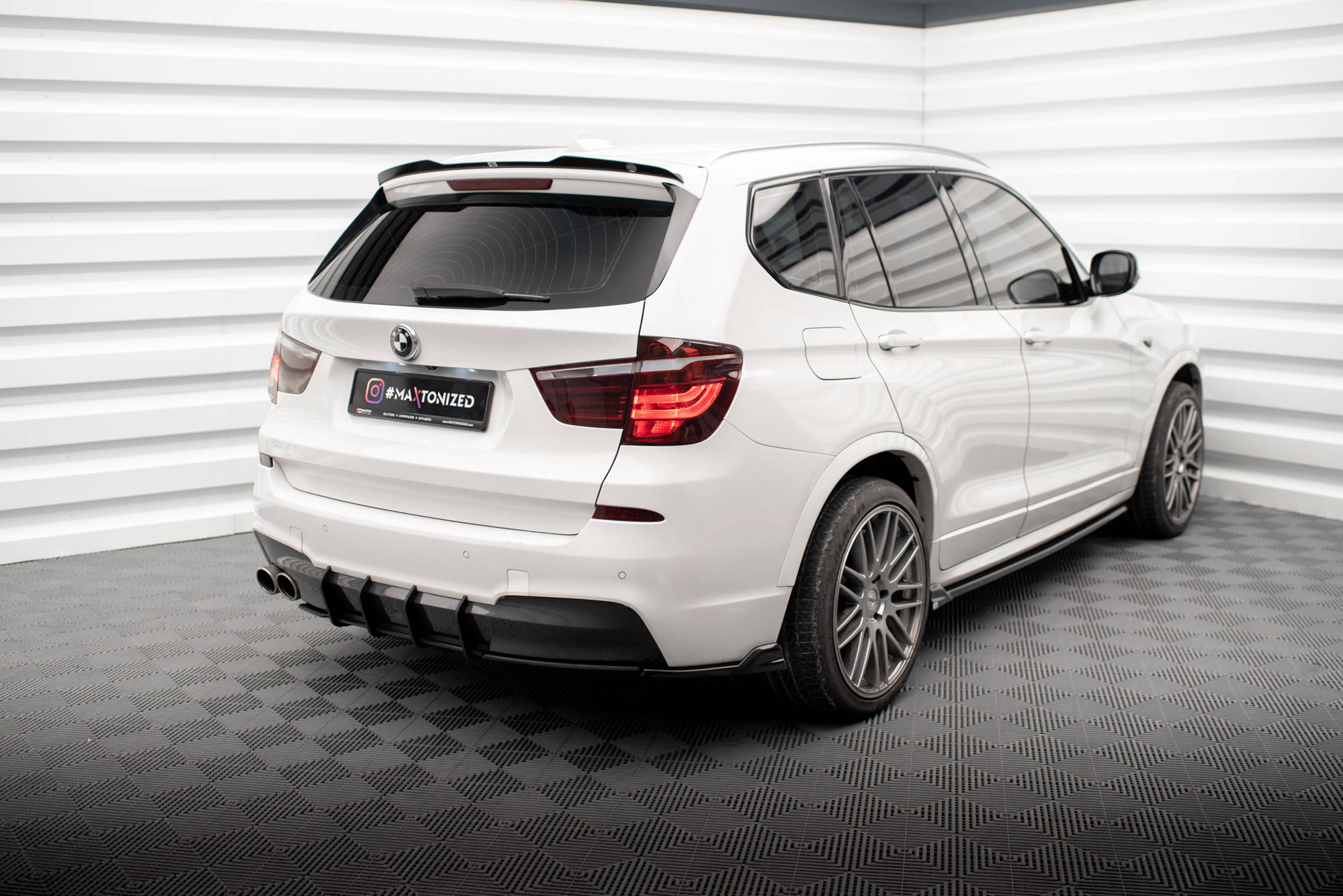 Spoiler CAP BMW X3 M-Pack F25 - 2