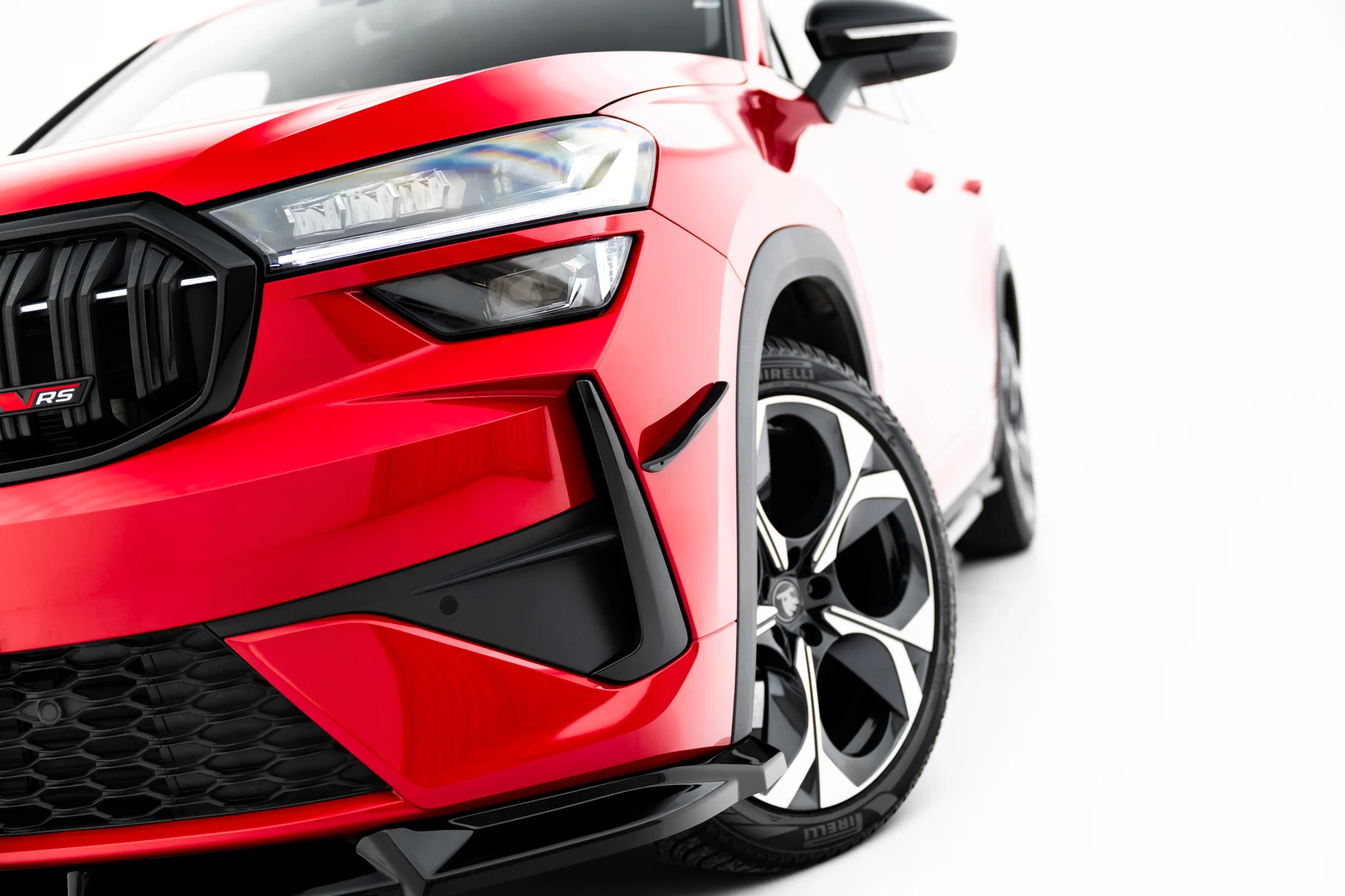 FRONT BUMPER WINGS (CANARDS) SUITABLE FOR SKODA KODIAQ RS MK2 – MAXTON DESIGN - 5